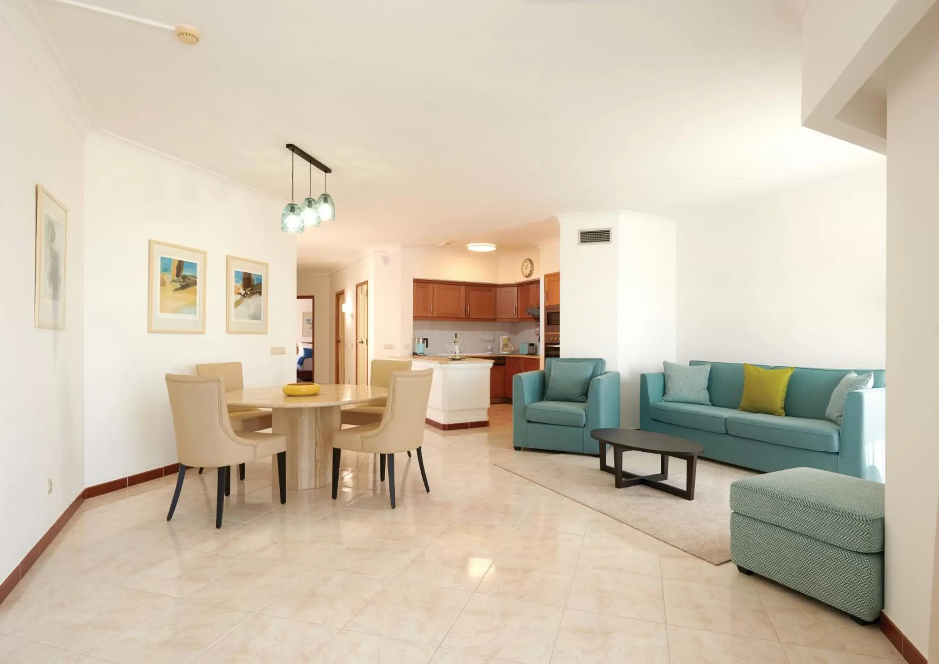 Living room, Seating Area in Four Seasons Vilamoura