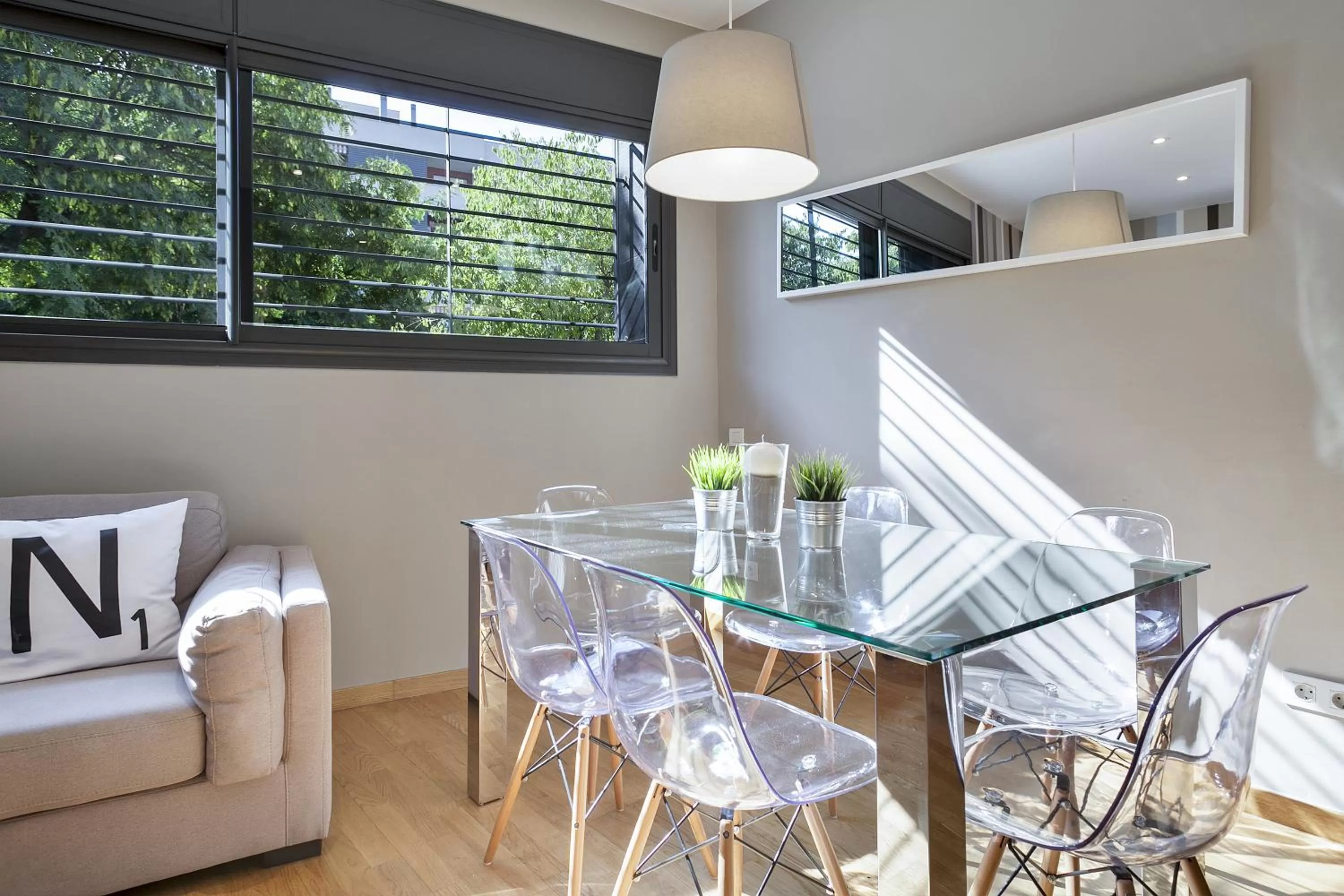 Dining area in Hotel Acta Laumon