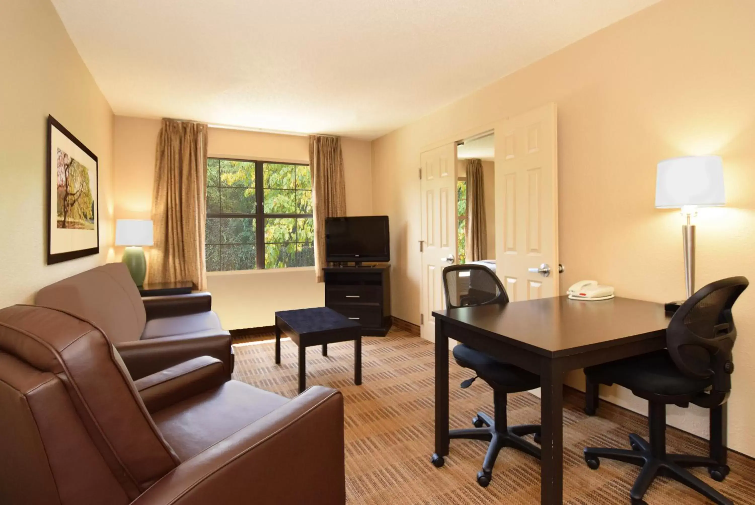 TV and multimedia, Seating Area in Extended Stay America Suites - Portland - Hillsboro