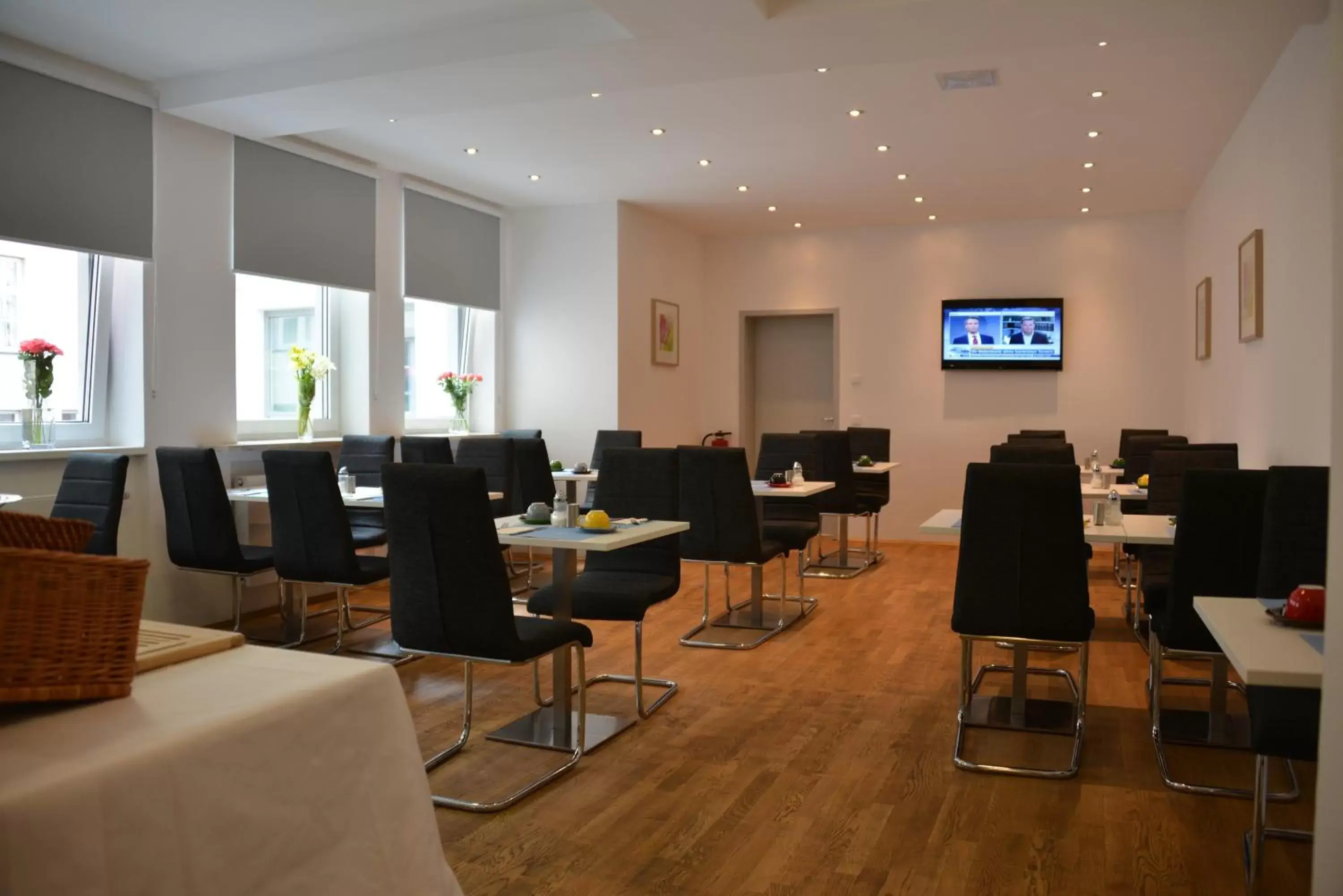 Restaurant/places to eat in Arthotel Munich Restaurant/places to eat in Arthotel Munich