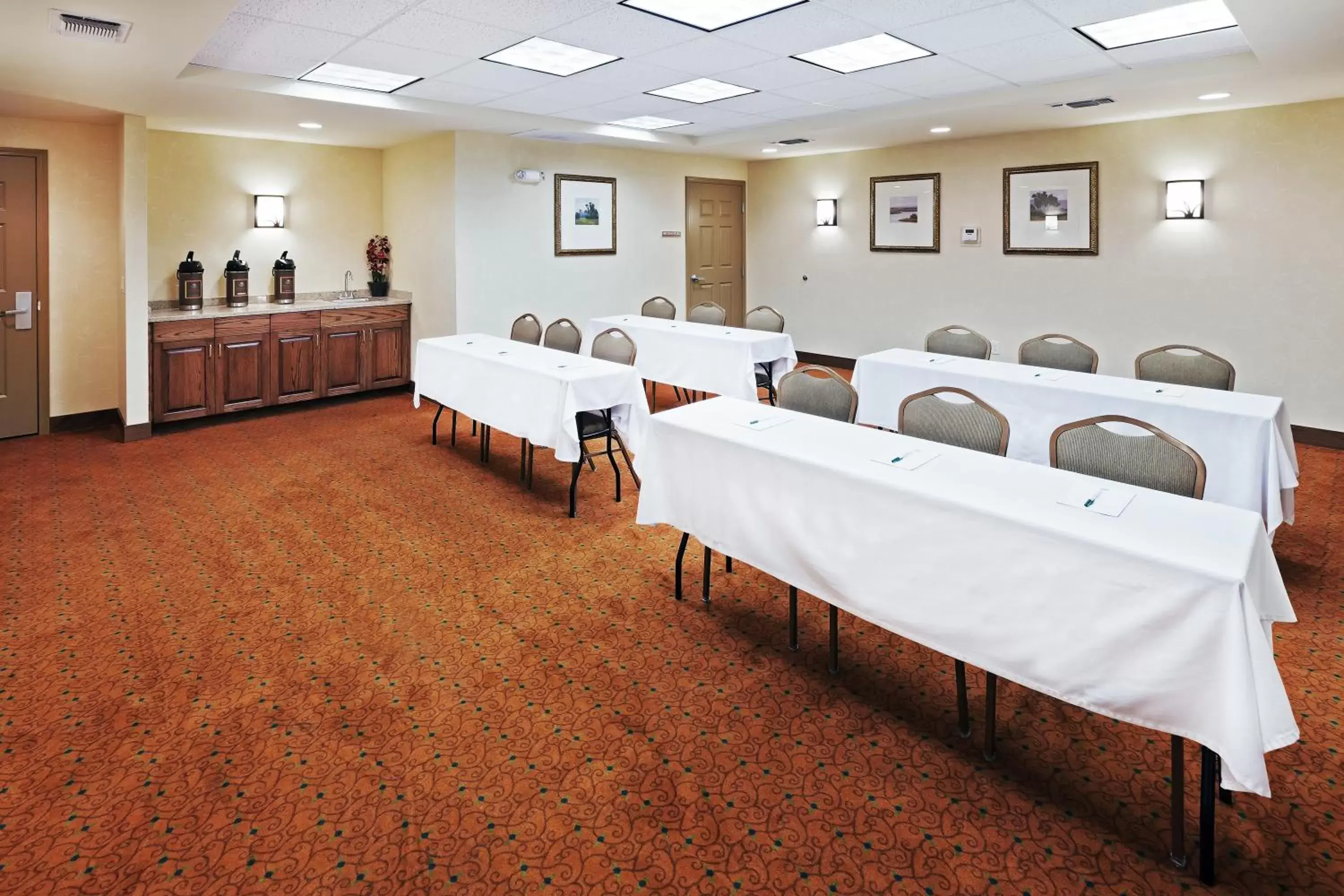 Meeting/conference room in Country Inn & Suites by Radisson, Texarkana, TX