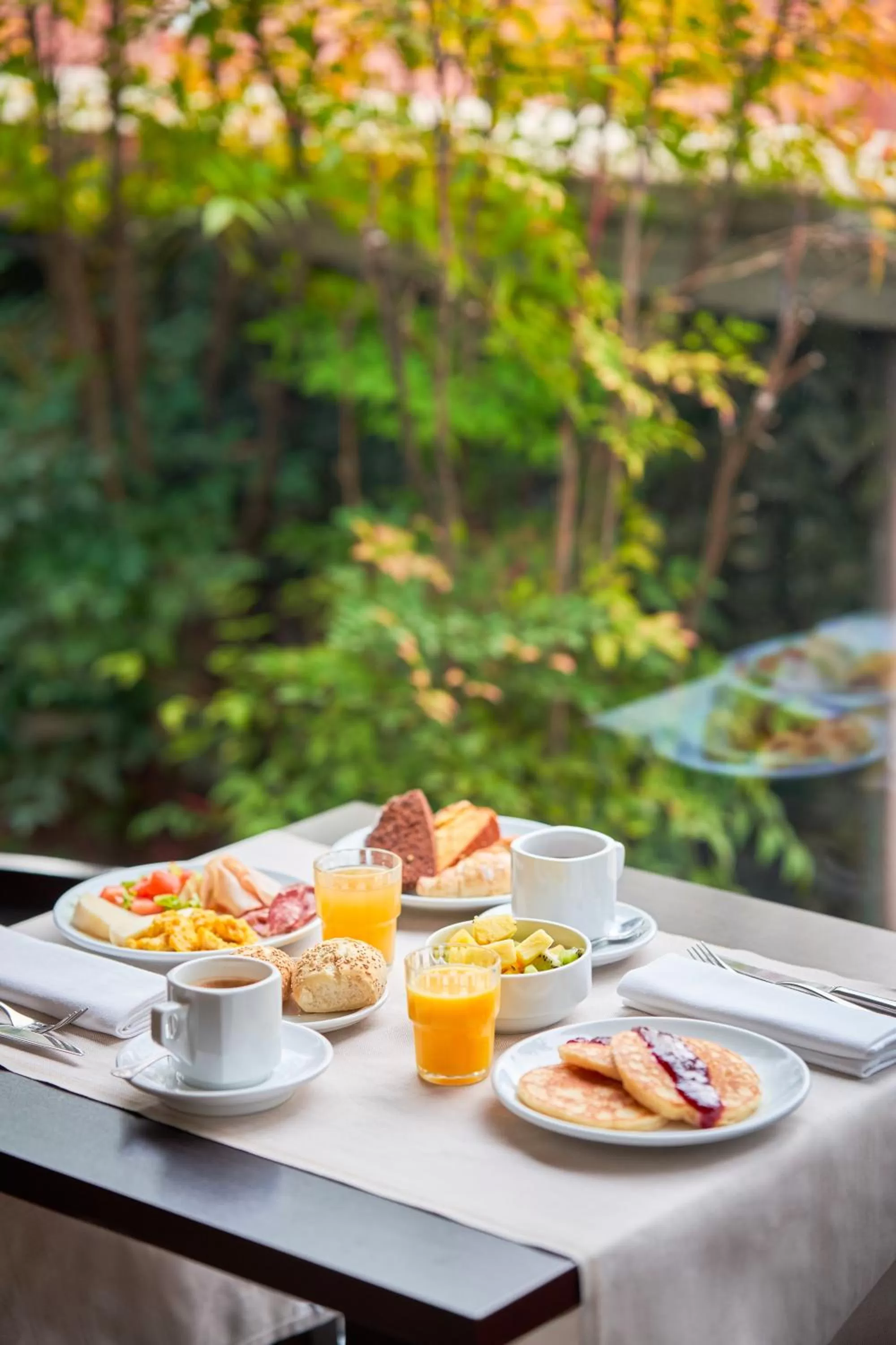 Breakfast in UNA Hotels Galles Milano