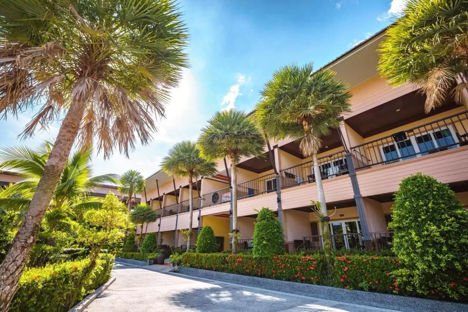 Property Building in Maleedee Bay Resort