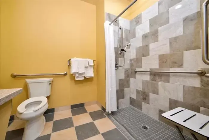 Bathroom in La Bonita Inn & Suites - Crane