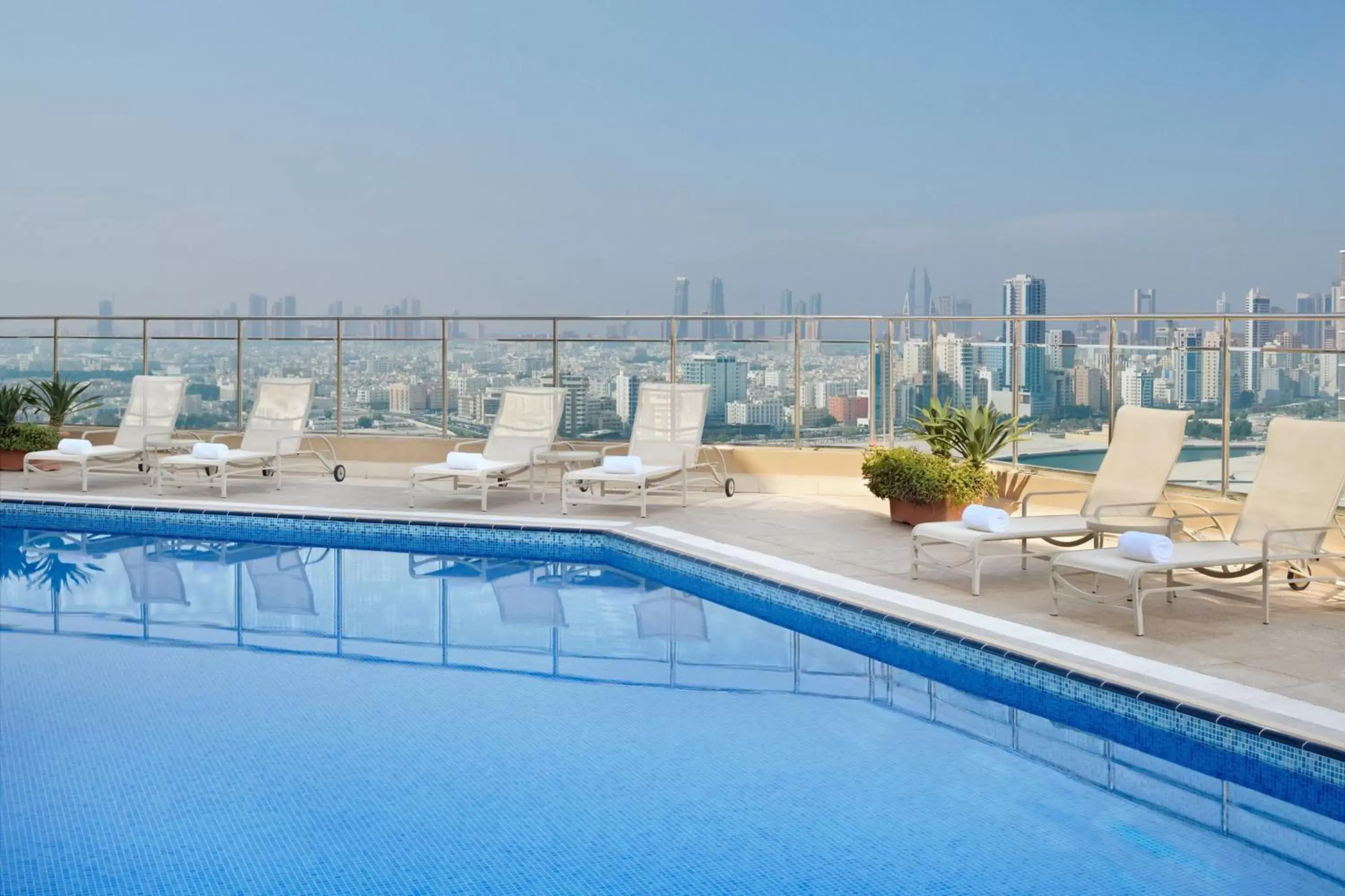 Swimming Pool in Marriott Executive Apartments Manama, Bahrain