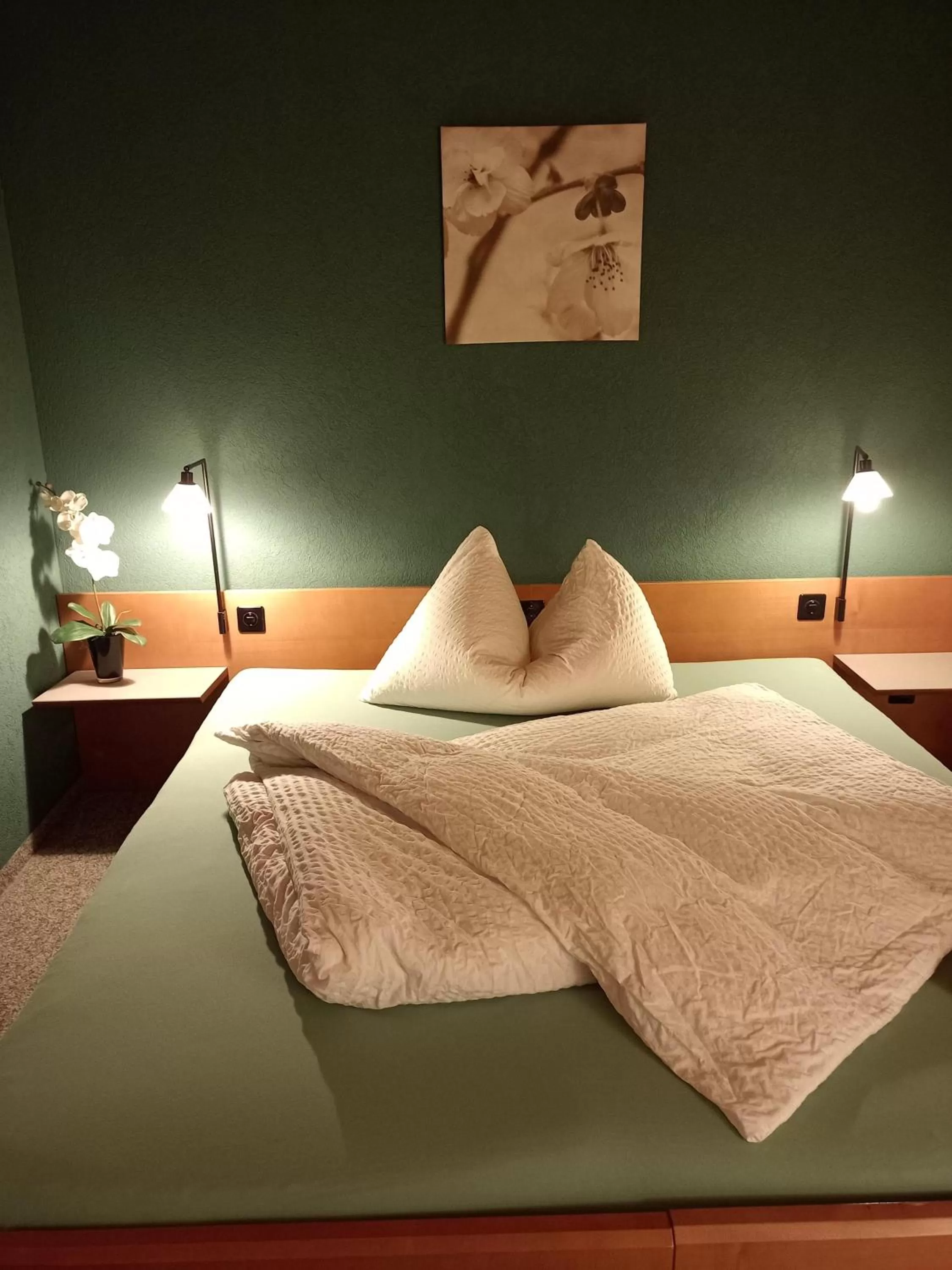 Bed in Hotel Restaurant Bad Gutenburg