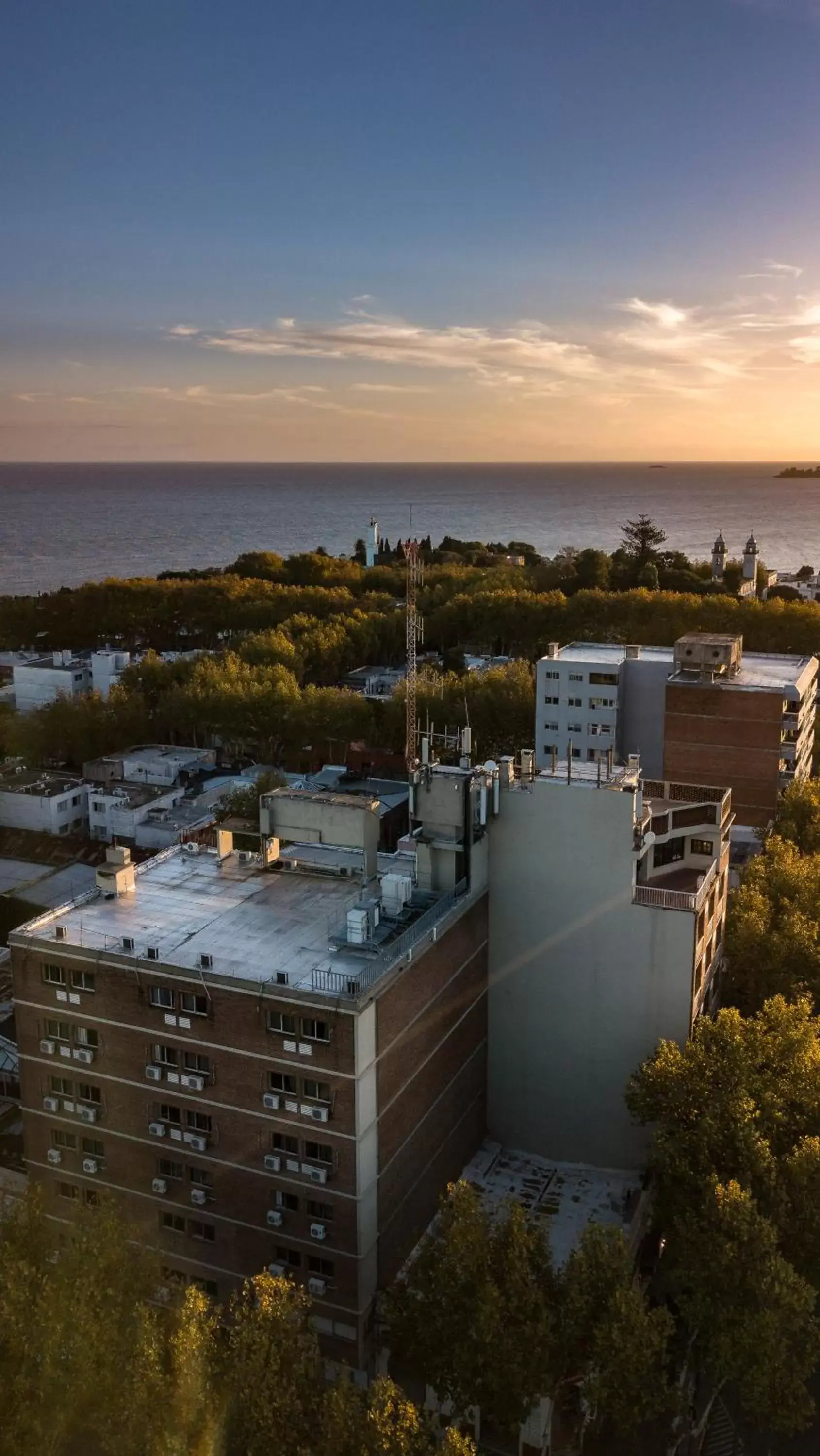 Bird's eye view, Bird's-eye View in Hotel Royal