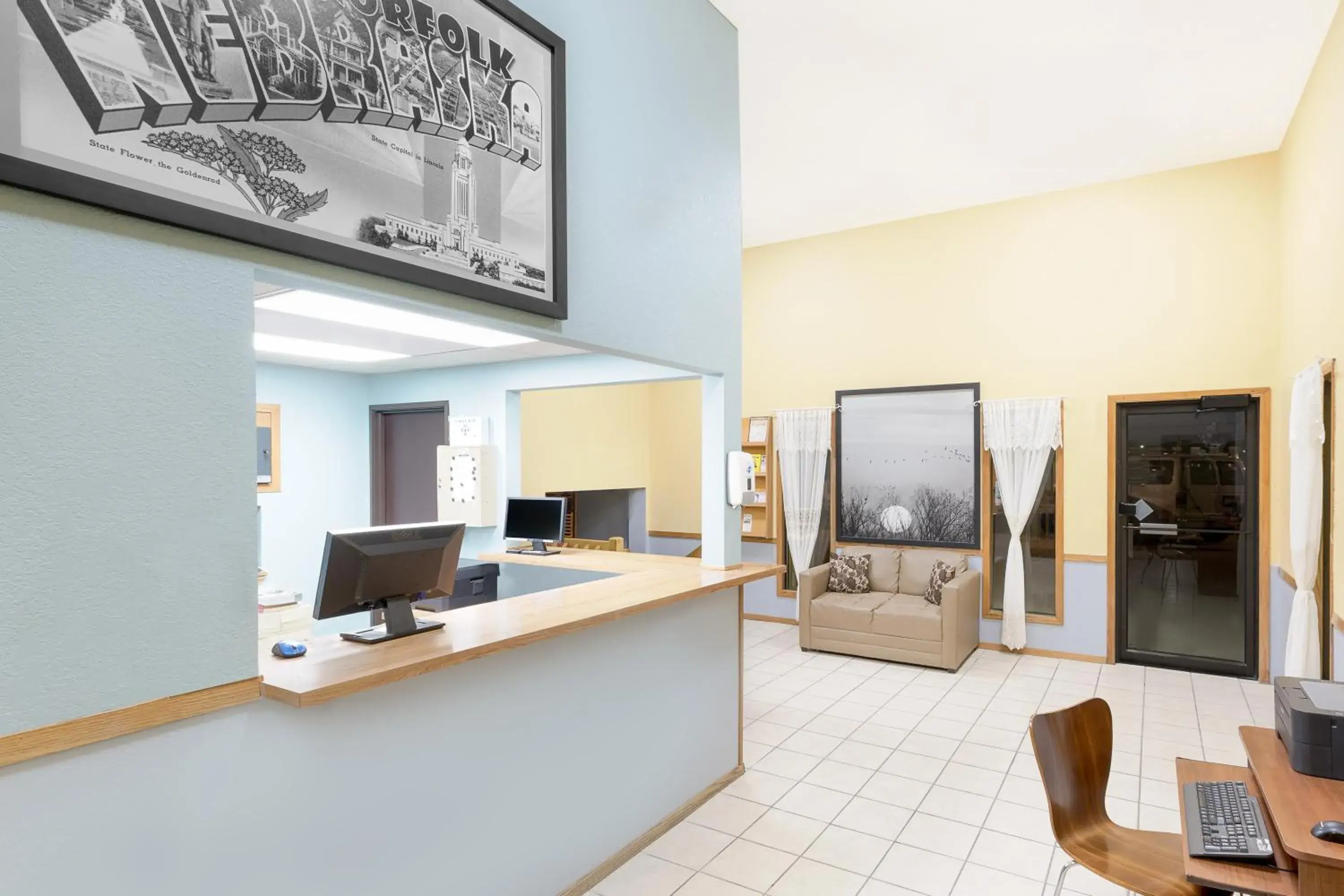 Lobby or reception in Super 8 by Wyndham Norfolk Lobby or reception in Super 8 by Wyndham Norfolk