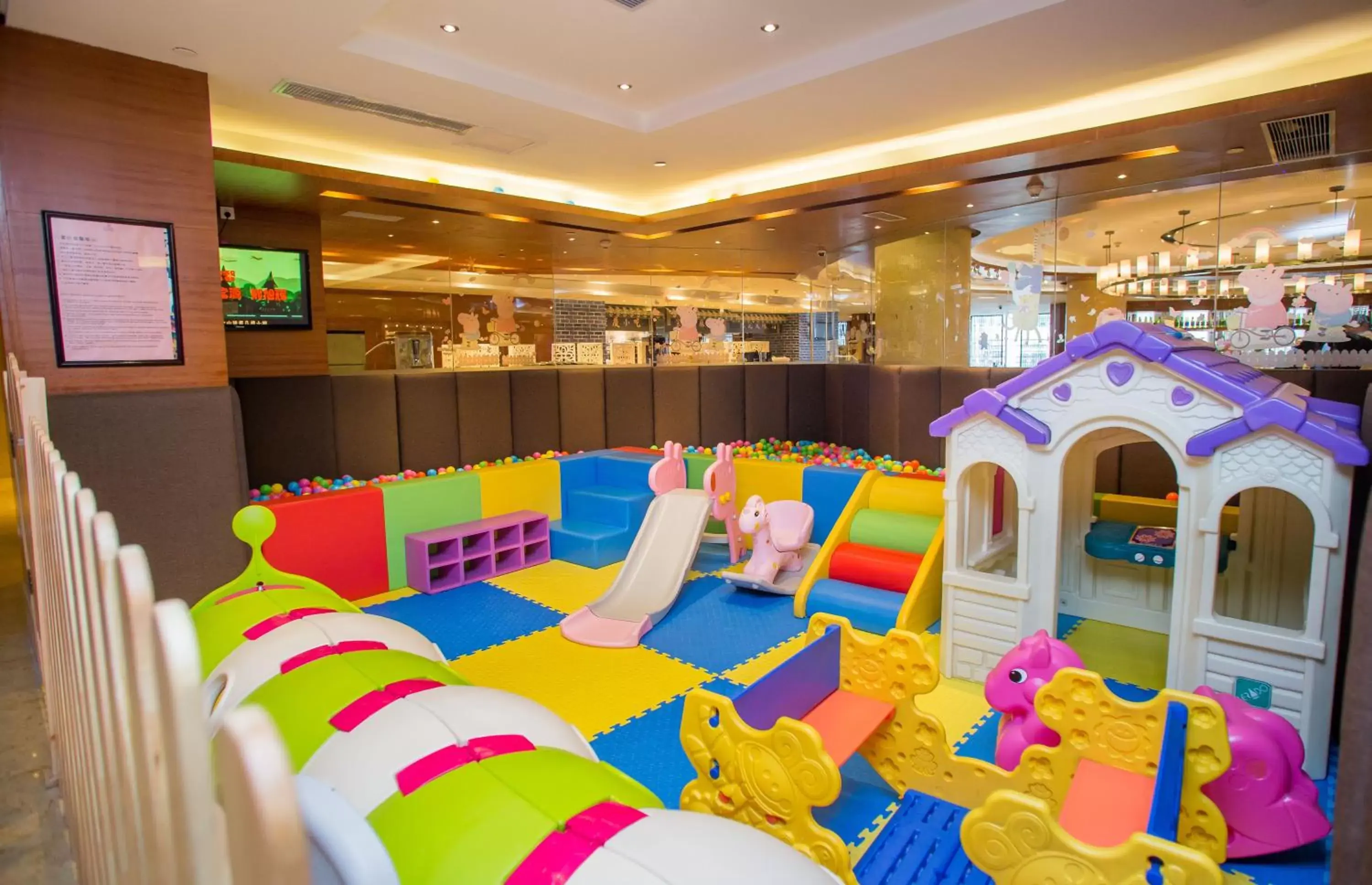 Kids's club, Kid's Club in Glenview ITC Plaza Chongqing