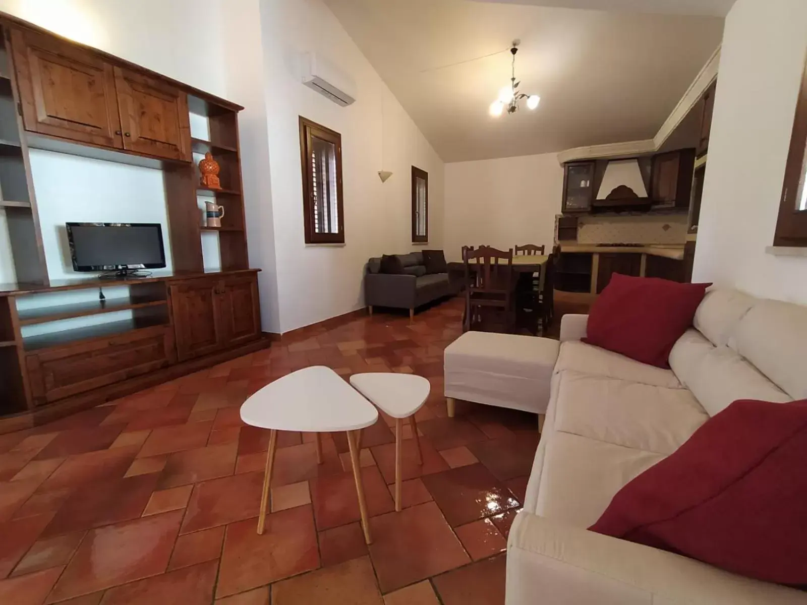 Kitchen or kitchenette, Seating Area in SanVitoTour- Residence Il Baglio