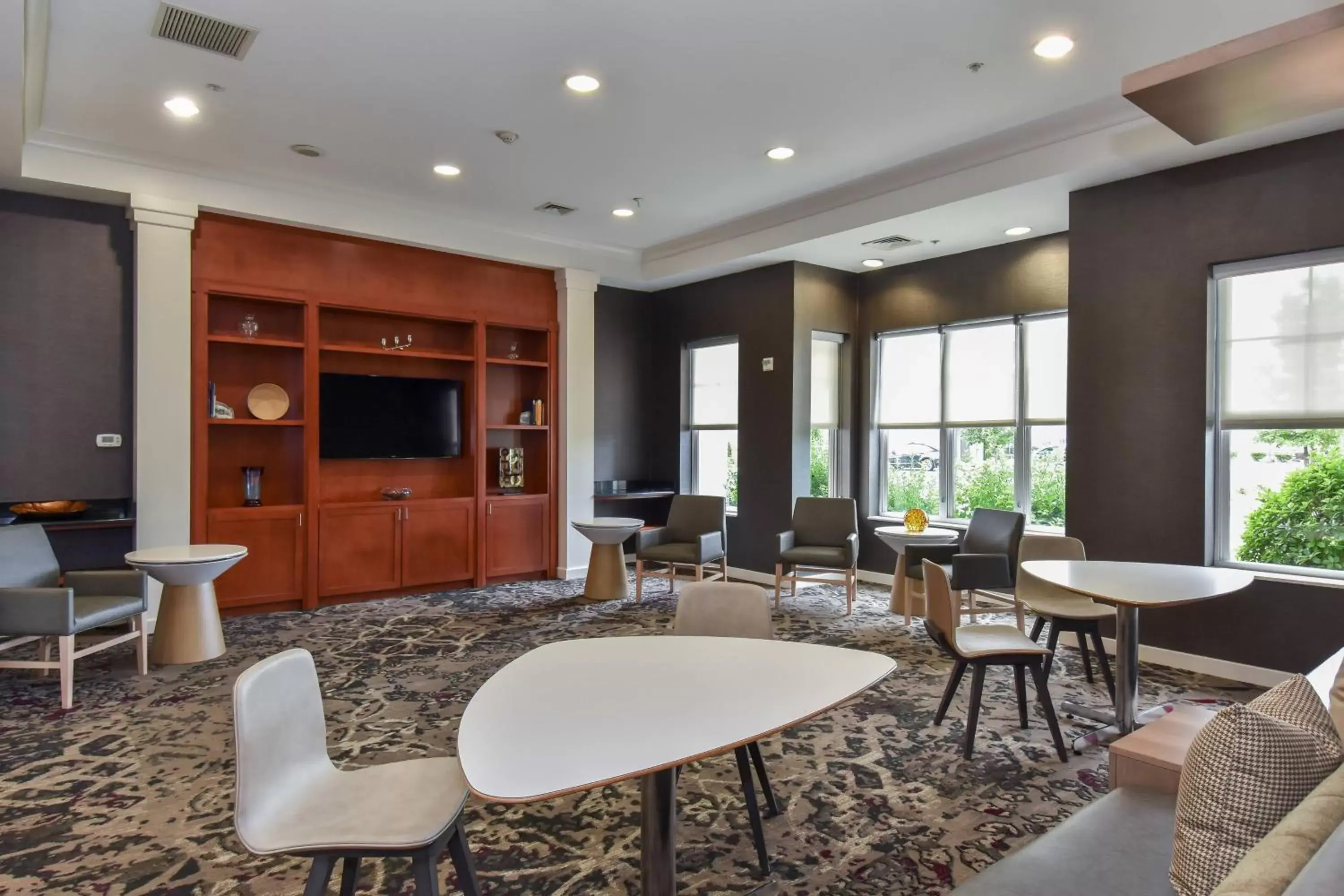 Lobby or reception, Lounge/Bar in Residence Inn Charlotte Concord