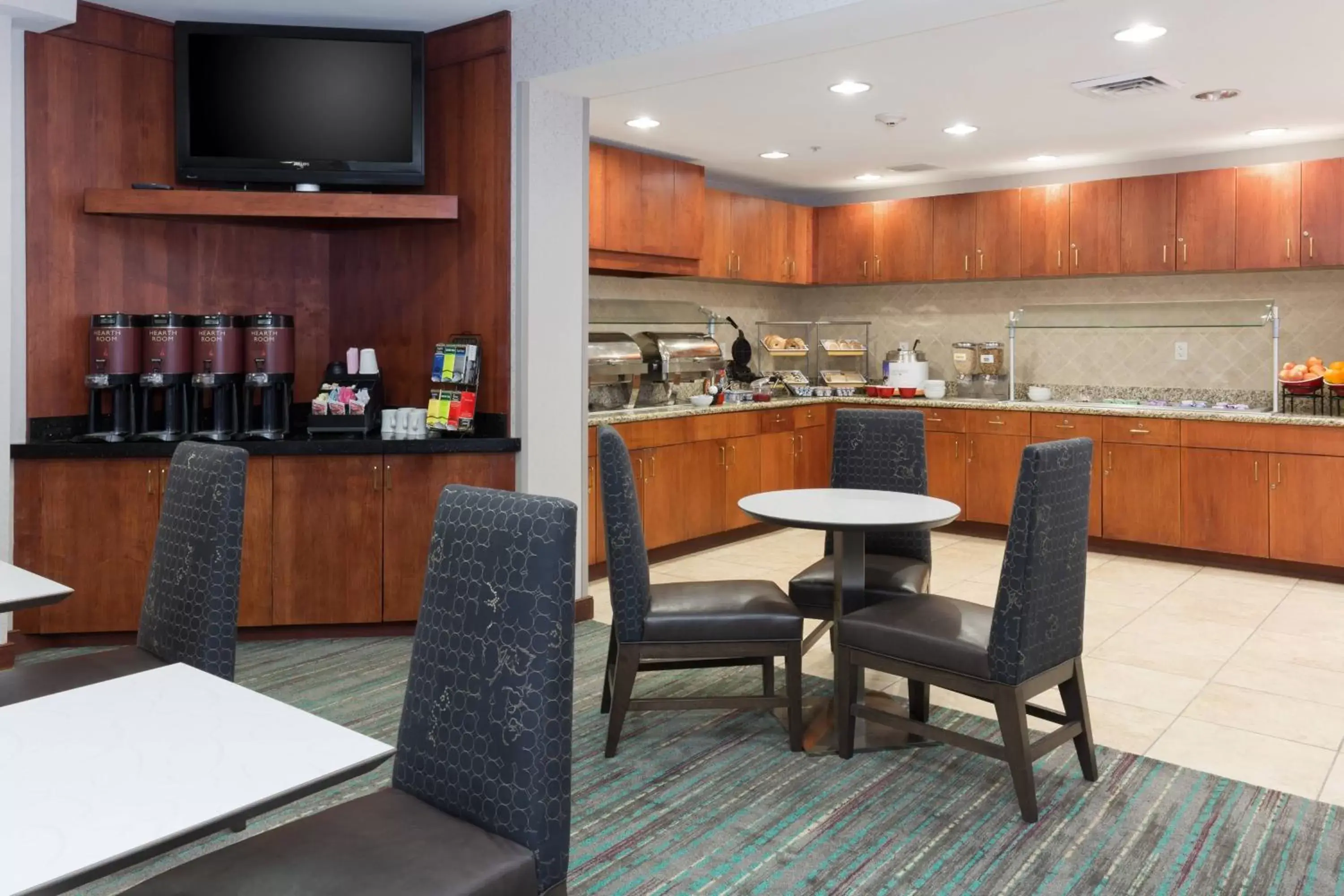 Breakfast, Restaurant/Places to Eat in Residence Inn by Marriott Baton Rouge near LSU