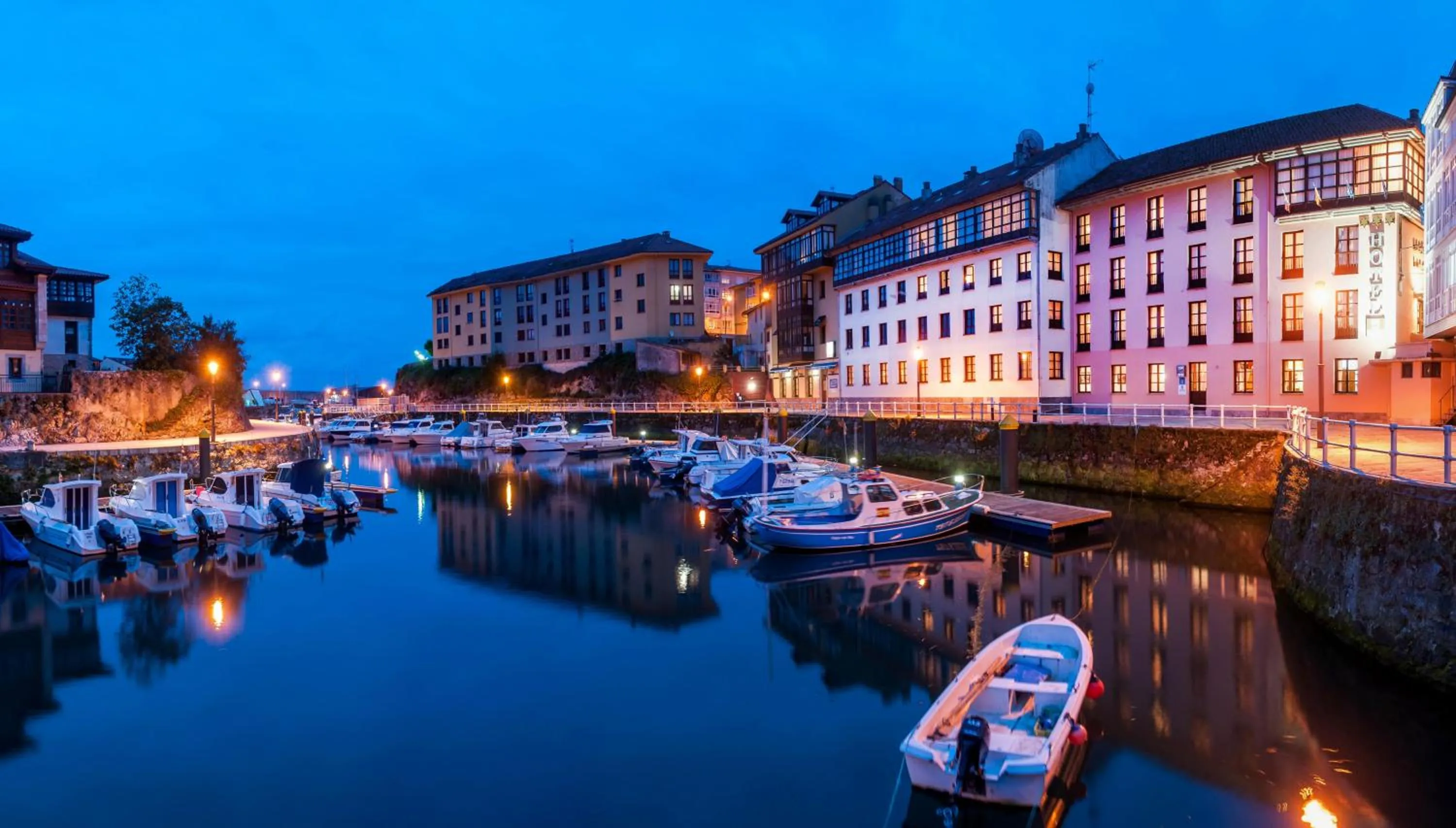 Facade/entrance in Las Rocas