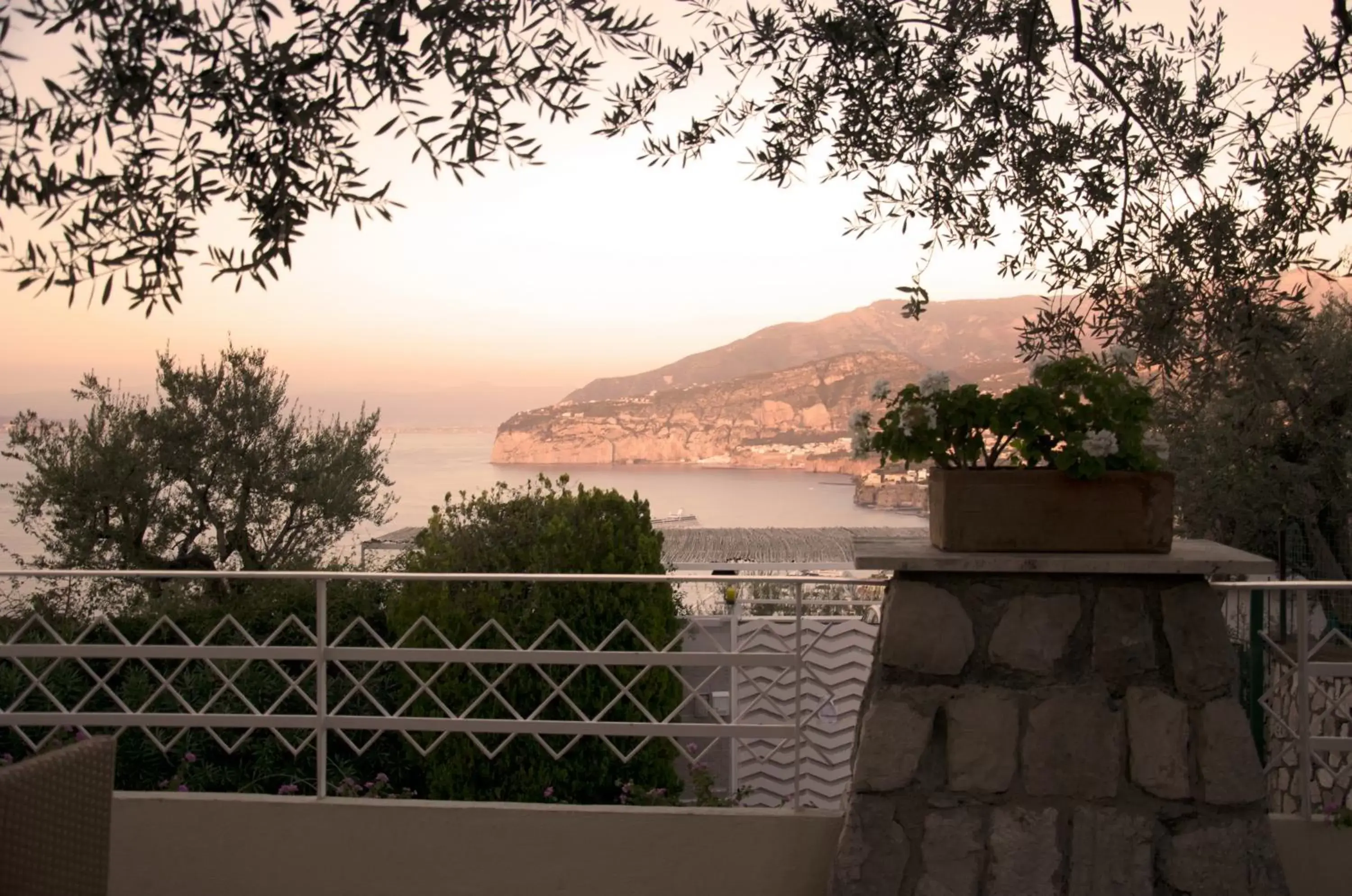 Patio in Grand Hotel Aminta