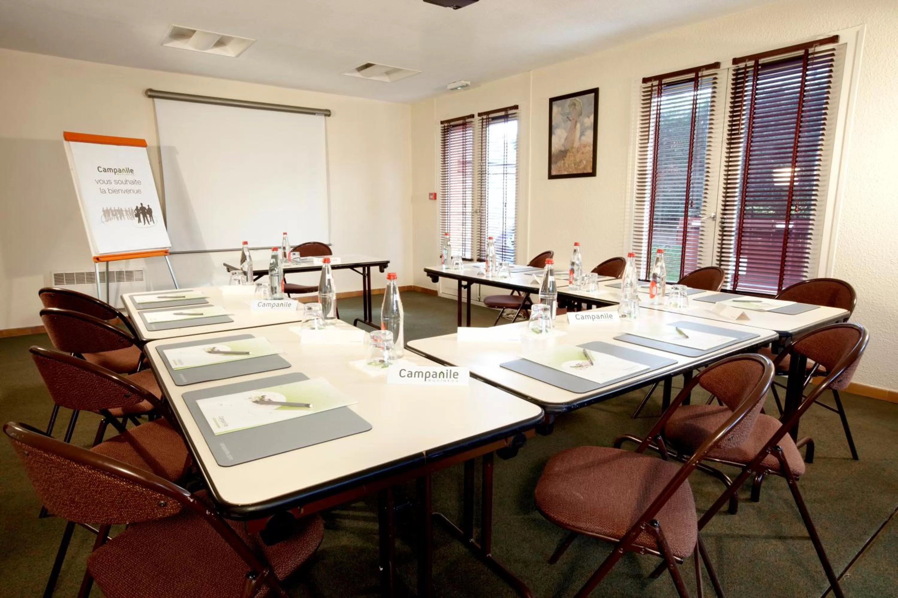 Business facilities in Campanile Rouen Nord - Mont-Saint-Aignan