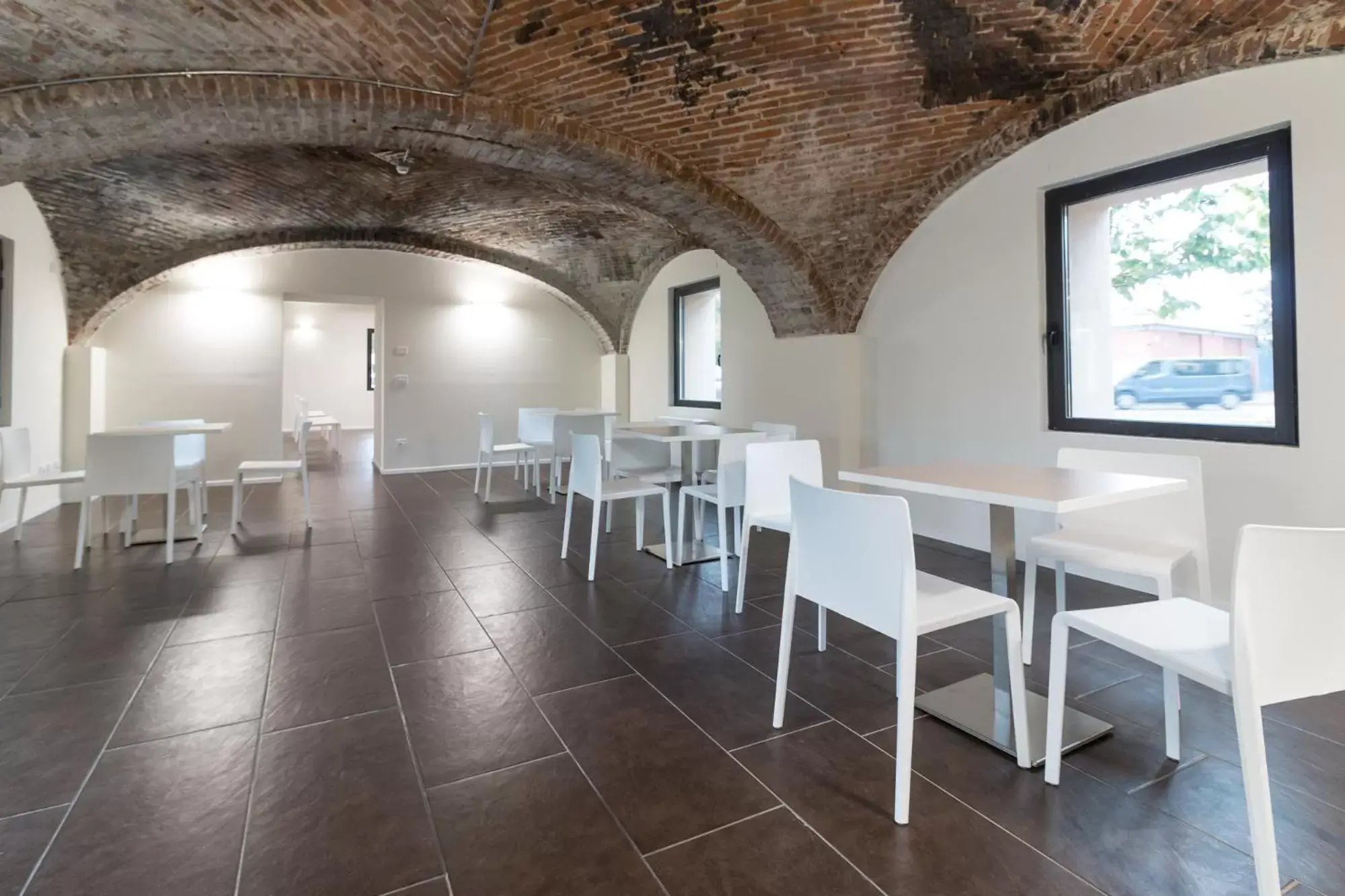 Business facilities, Restaurant/Places to Eat in Hotel Cascina Fossata & Residence