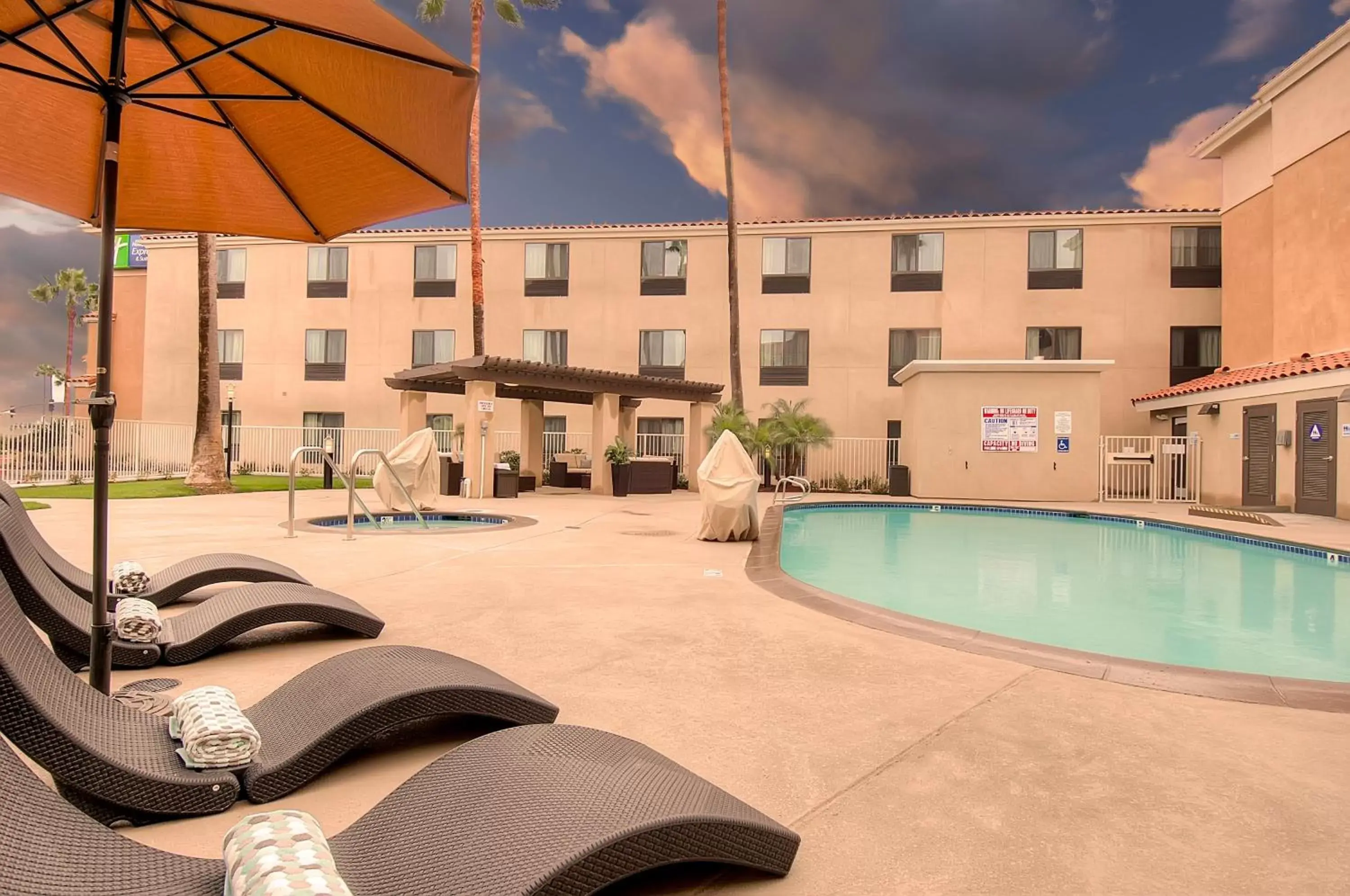 Swimming pool in Holiday Inn Express Hotel & Suites Carlsbad Beach by IHG Swimming pool in Holiday Inn Express Hotel & Suites Carlsbad Beach by IHG
