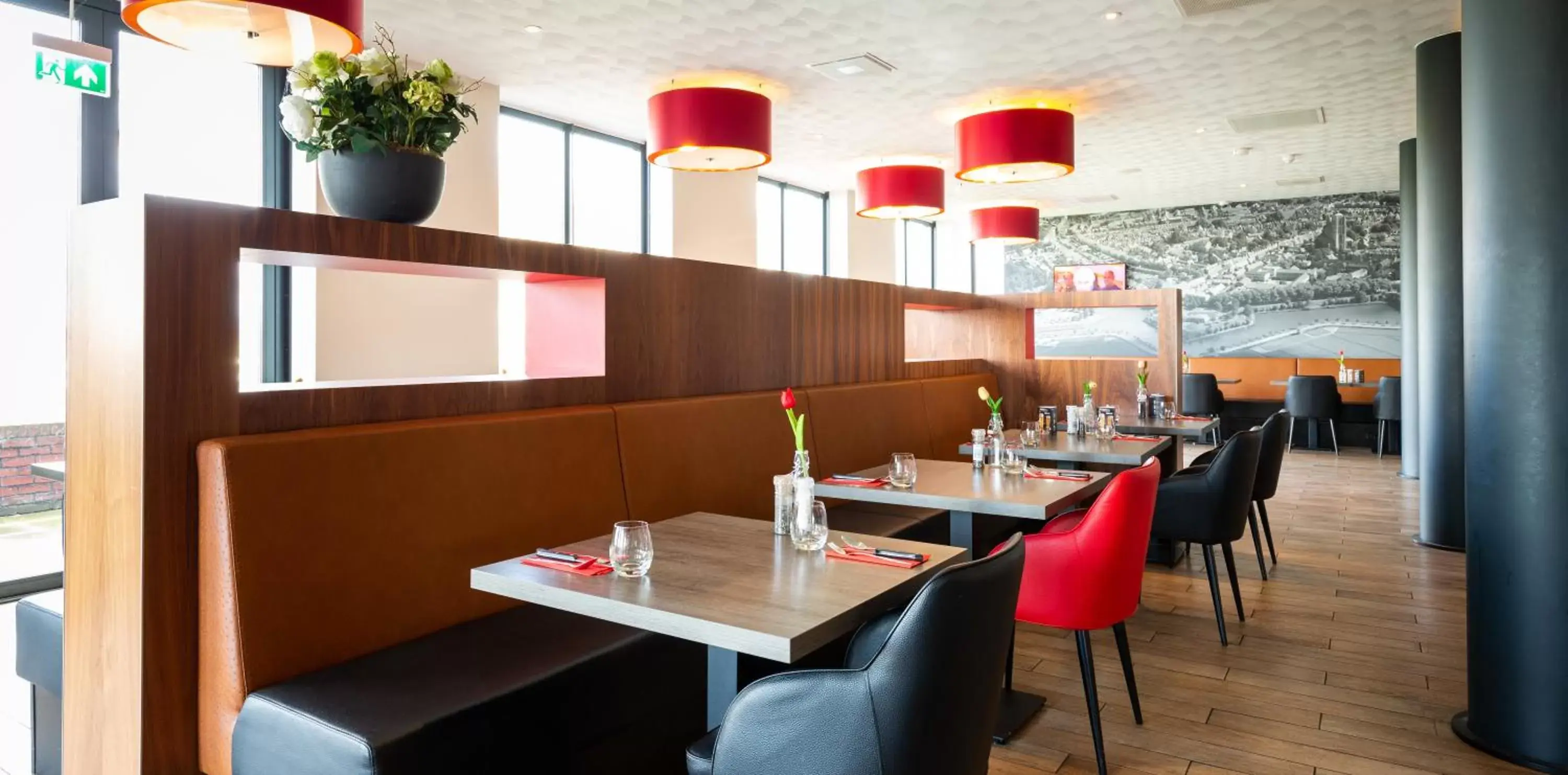 Restaurant/Places to Eat in Bastion Hotel Brielle - Europoort