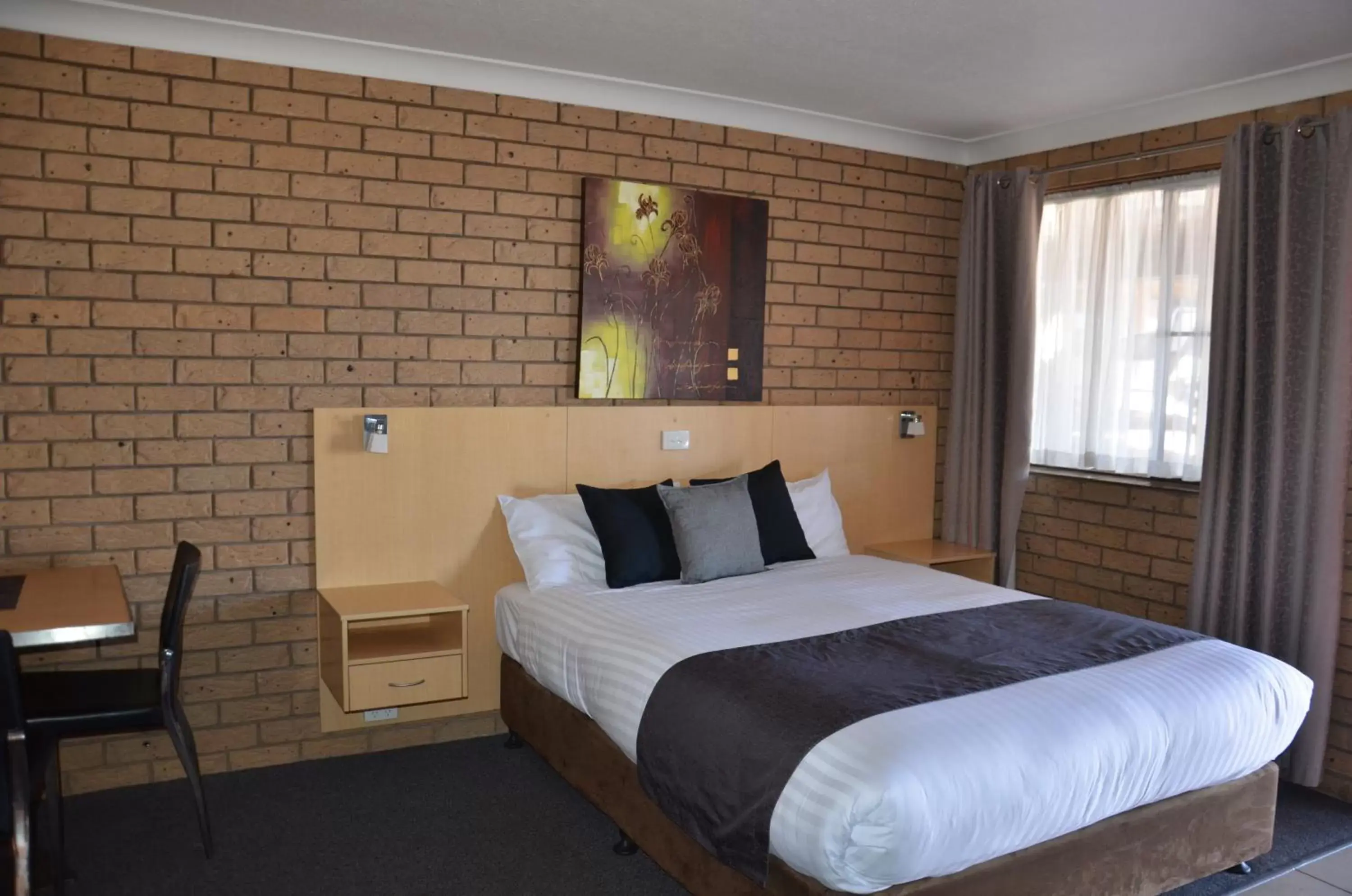 Bedroom, Bed in Sunray Motor Inn