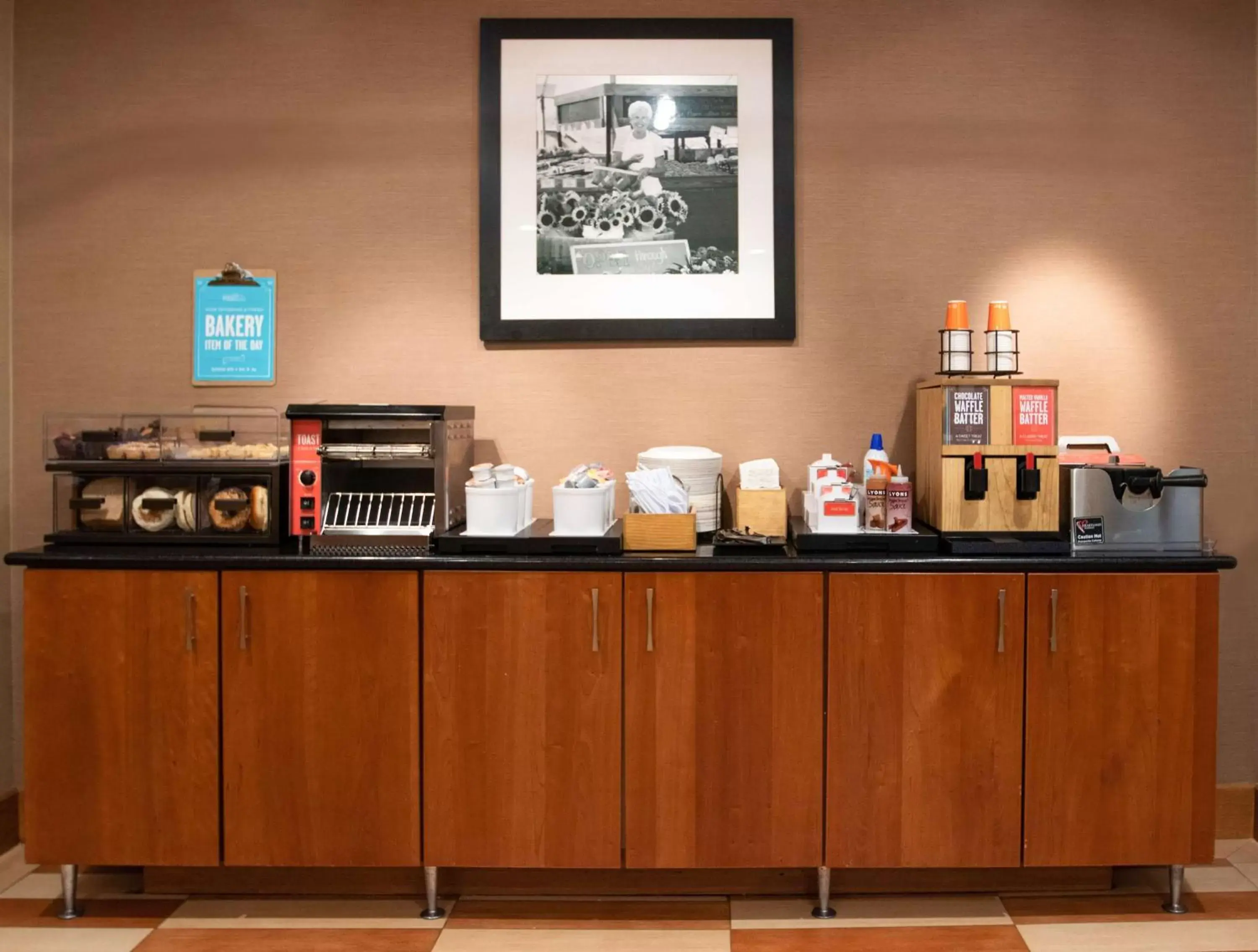 Breakfast in Hampton Inn Gloucester Breakfast in Hampton Inn Gloucester