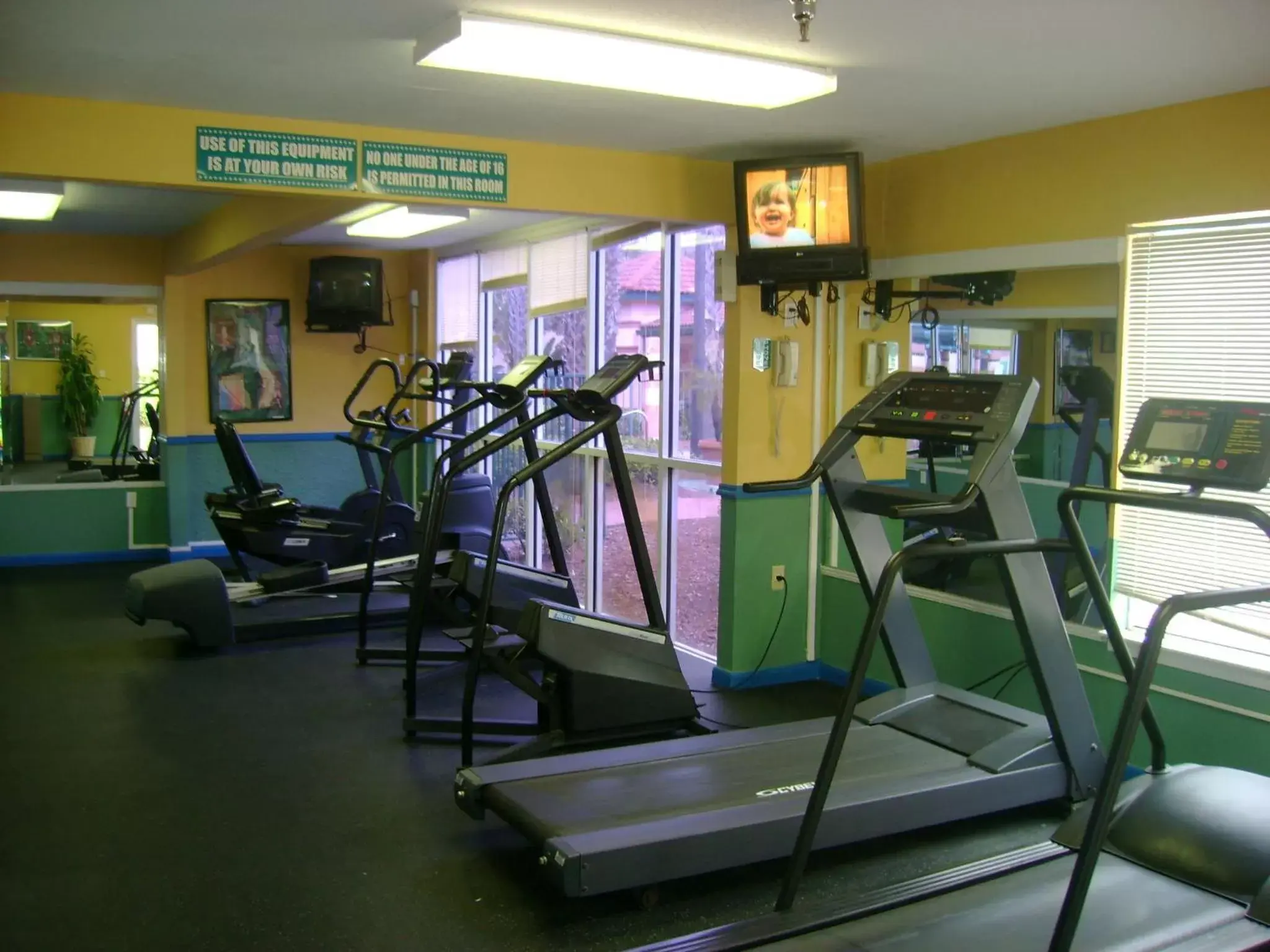 Fitness centre/facilities in Blue Tree Resort at Lake Buena Vista Fitness centre/facilities in Blue Tree Resort at Lake Buena Vista