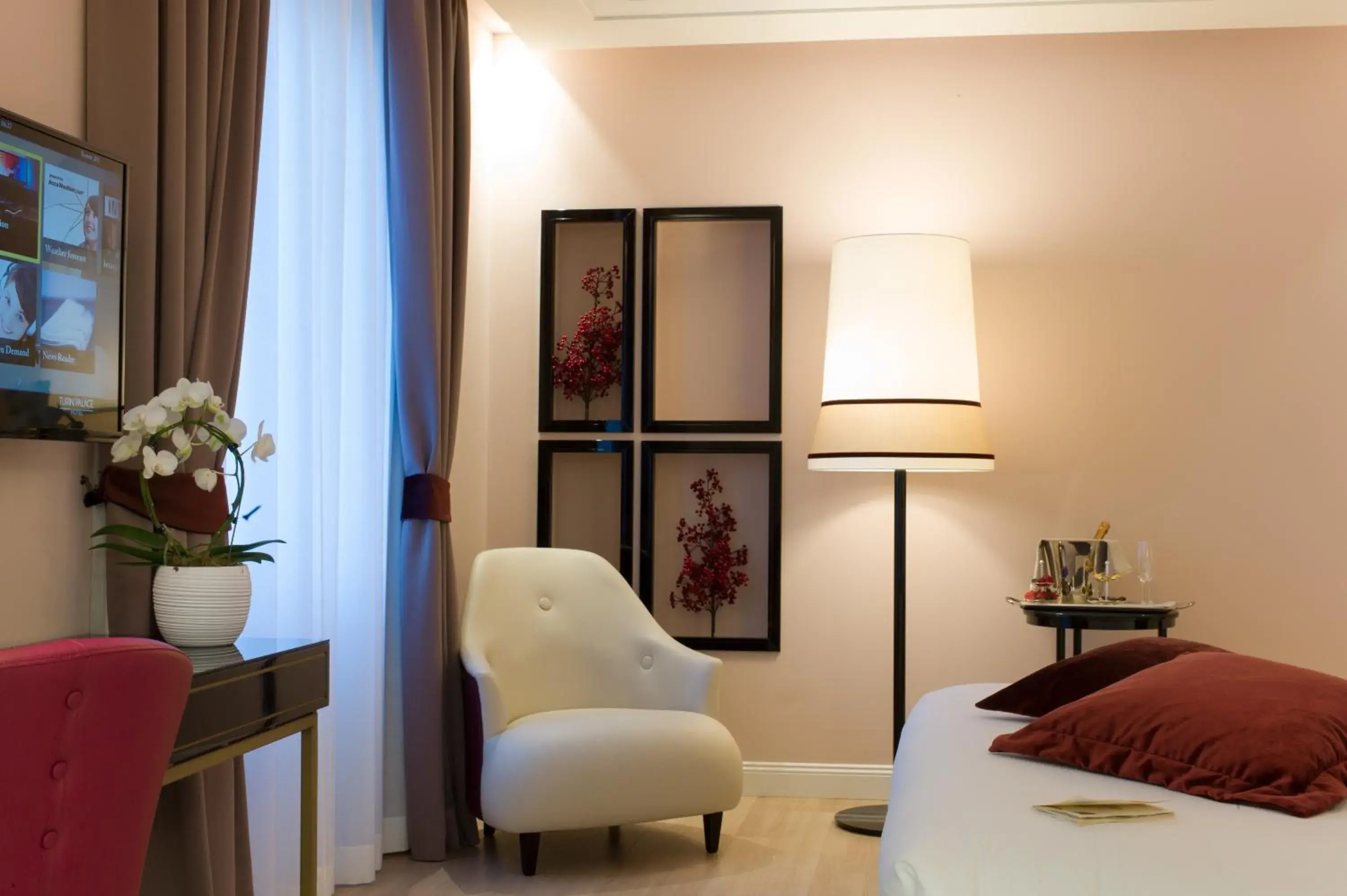 Seating Area in Turin Palace Hotel