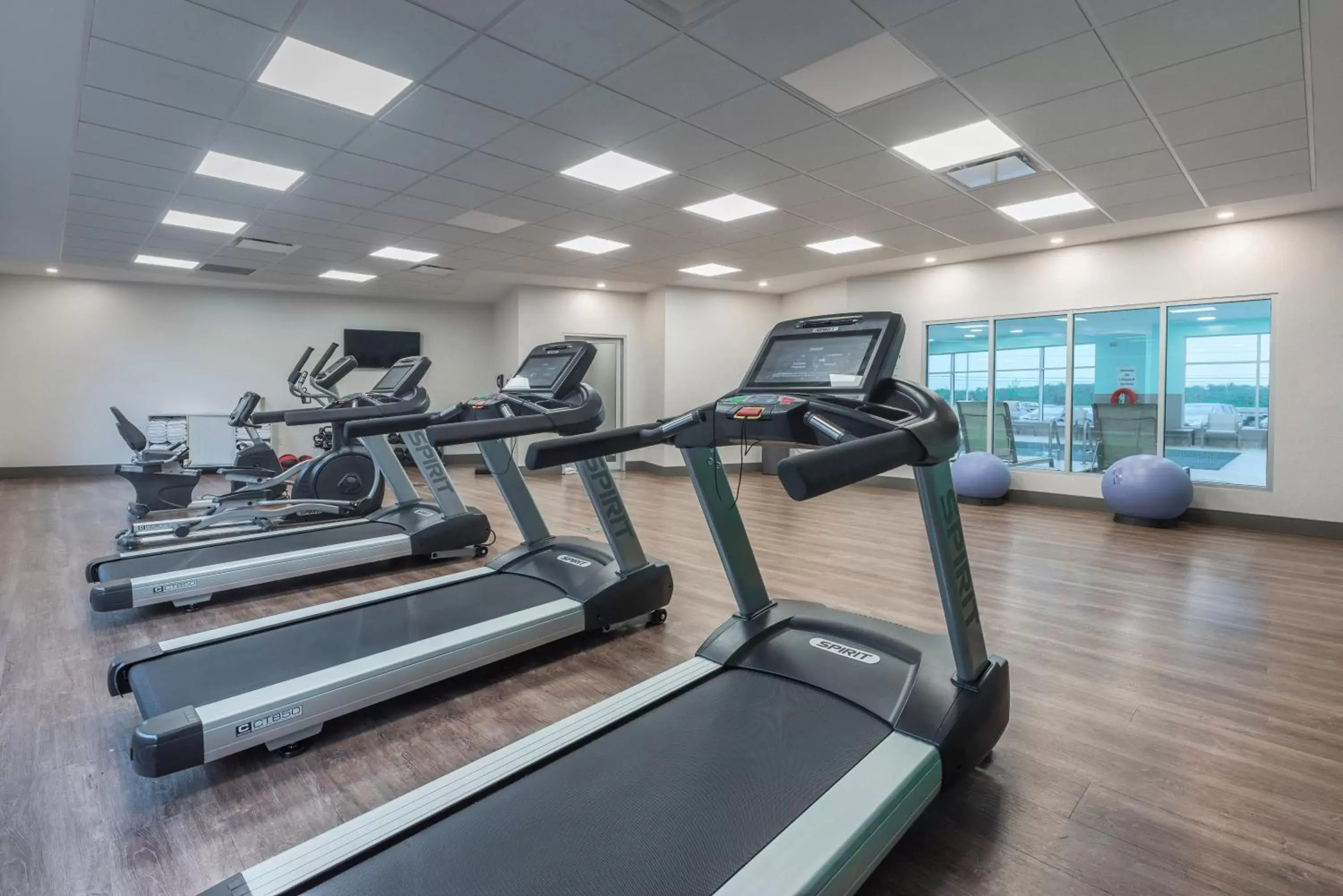 Fitness centre/facilities, Fitness Center/Facilities in Holiday Inn Express & Suites Moncton, an IHG Hotel