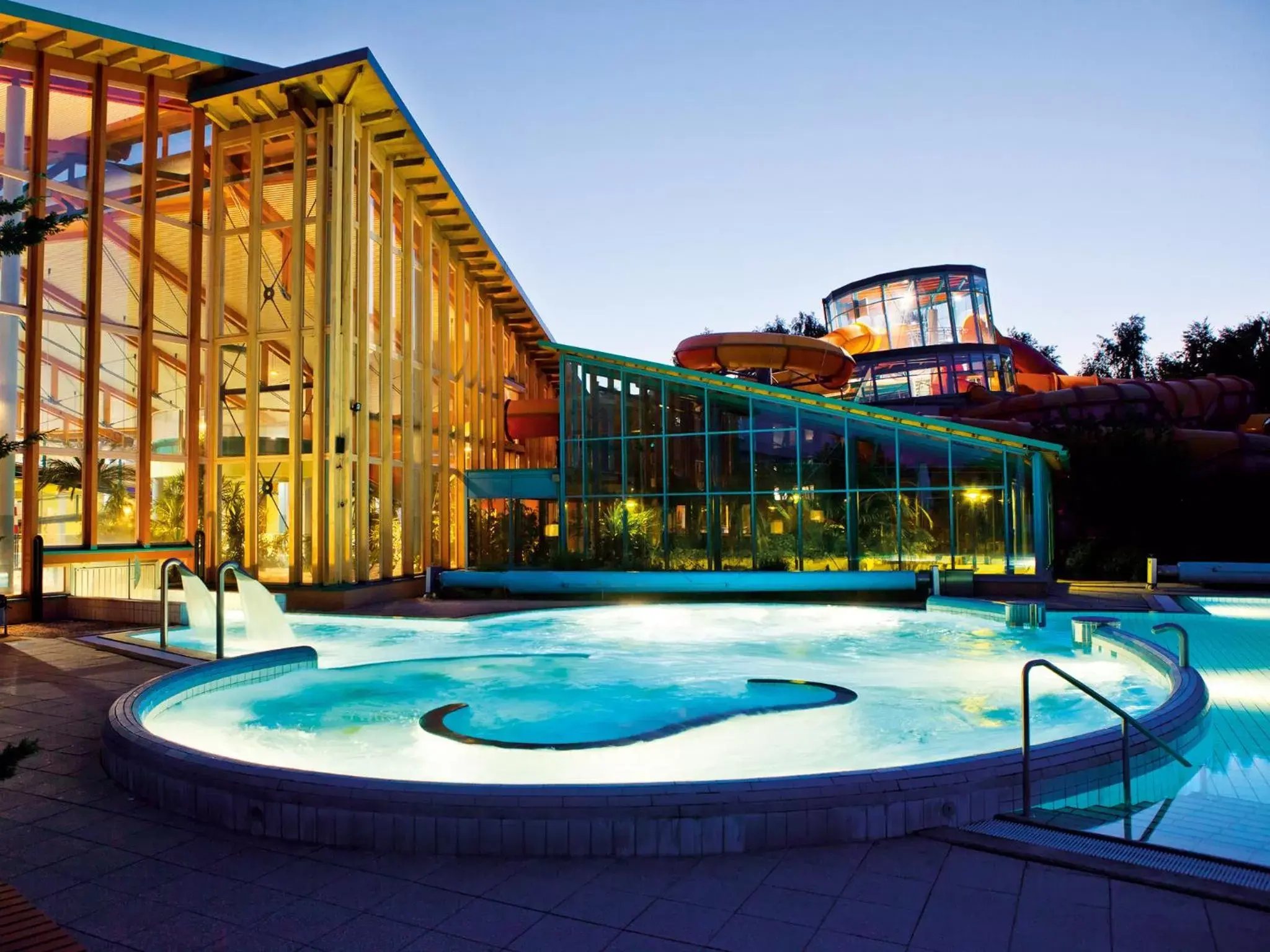 Facade/entrance, Swimming Pool in WONNEMAR Resort-Hotel