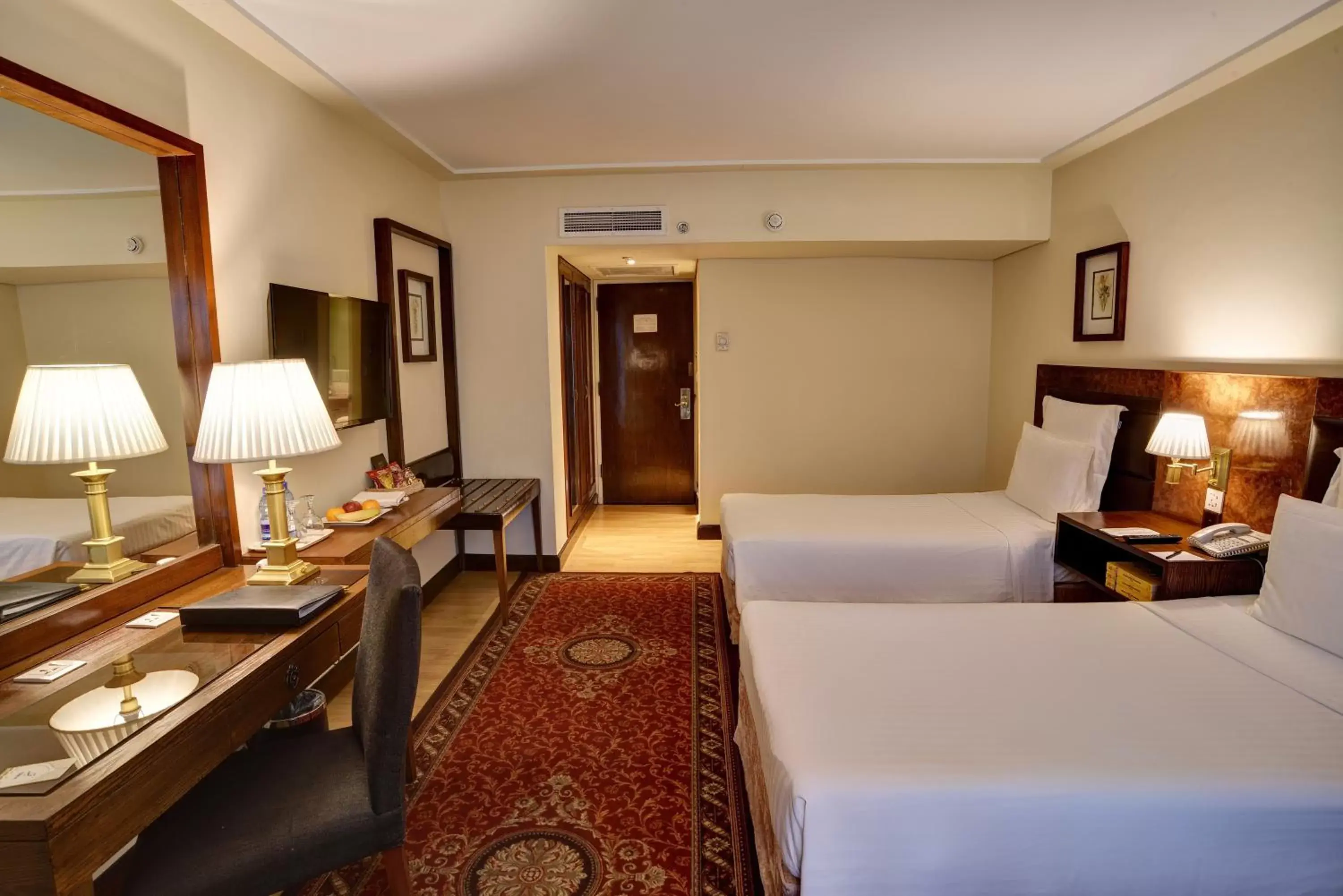 Bed in Pearl Continental Hotel, Rawalpindi