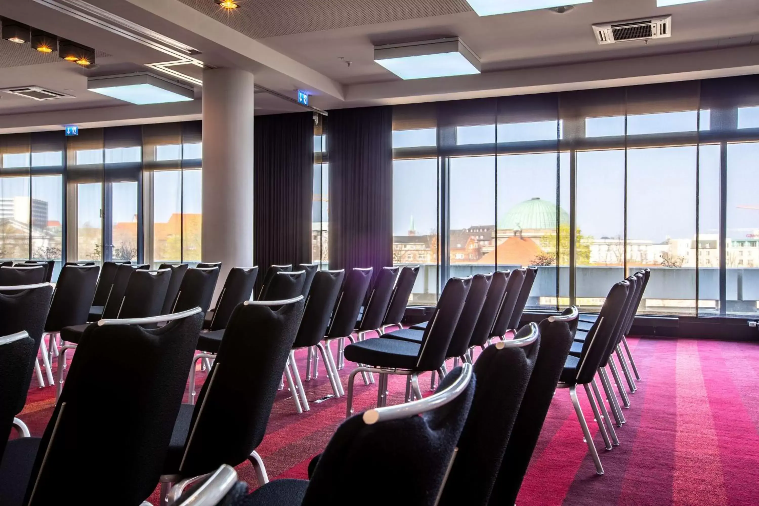 Business facilities in Radisson Blu Hotel, Hamburg