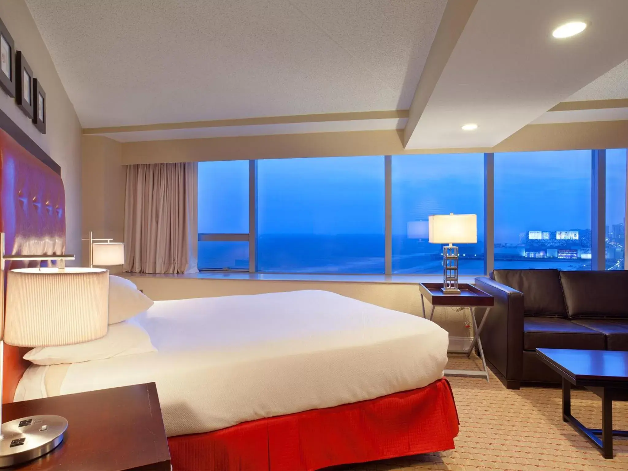 Bedroom in Boardwalk Resorts at Atlantic Palace
