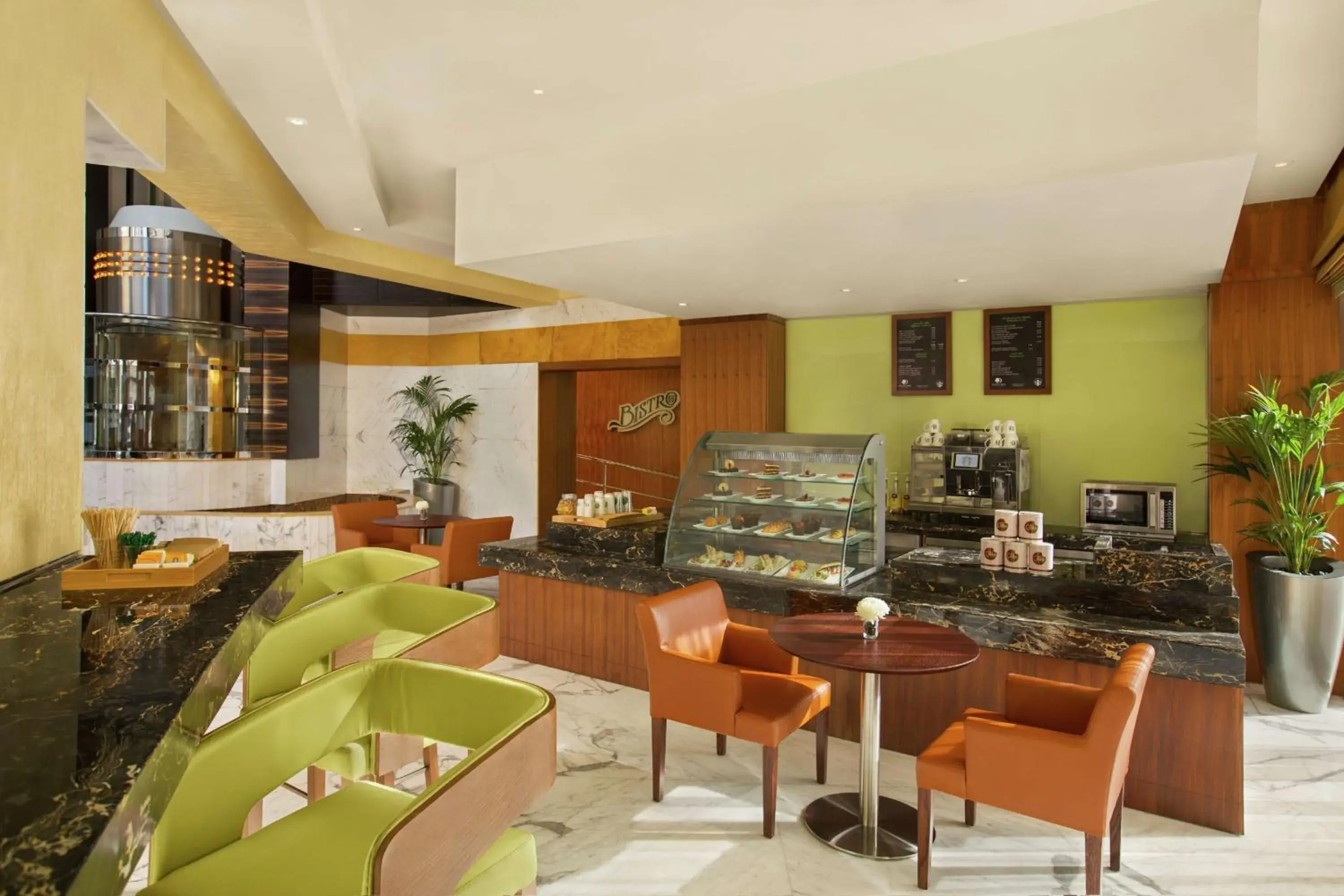 Lobby or reception, Restaurant/Places to Eat in DoubleTree by Hilton Hotel and Residences Dubai – Al Barsha