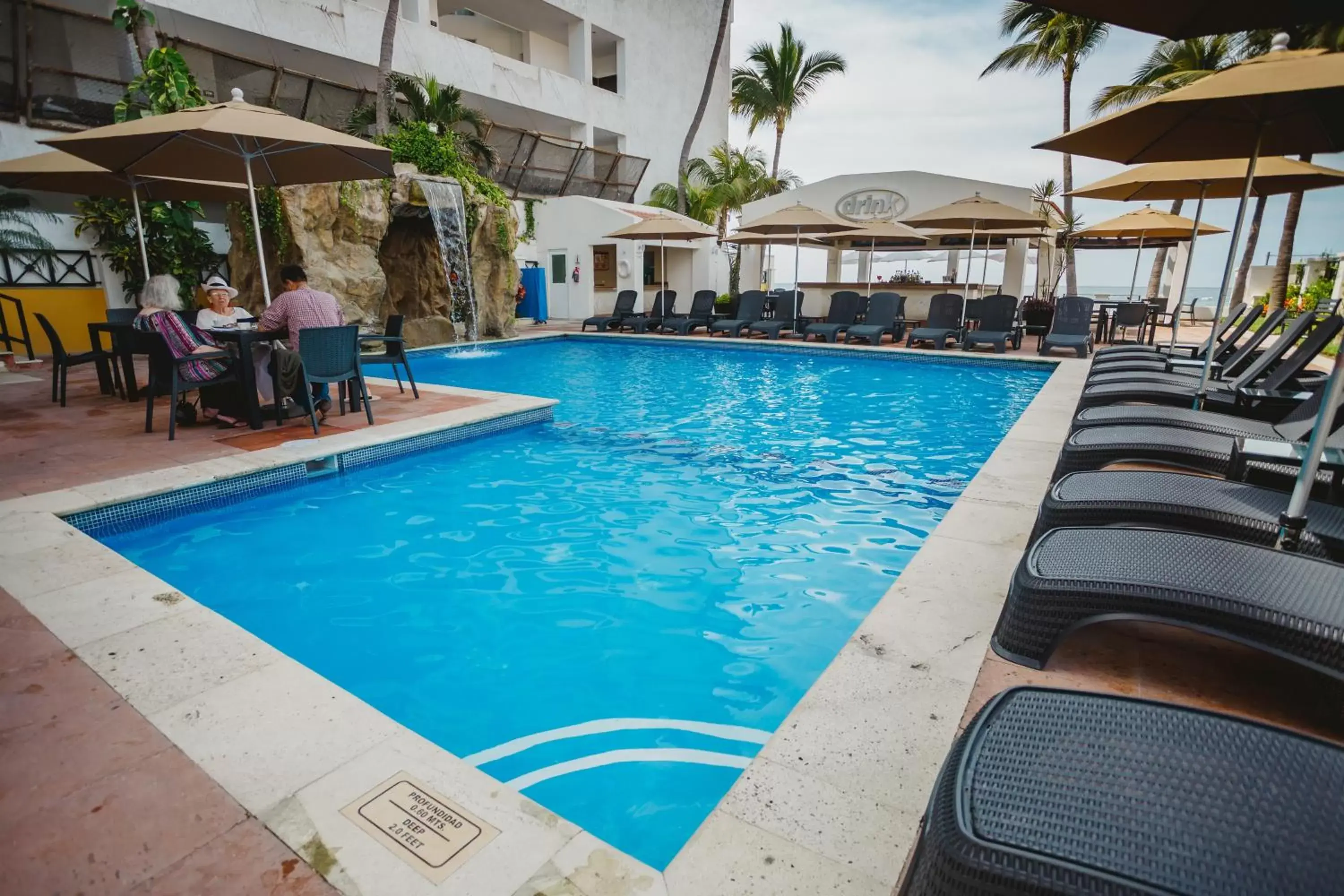 Swimming Pool in Best Western Hotel Posada Freeman Zona Dorada