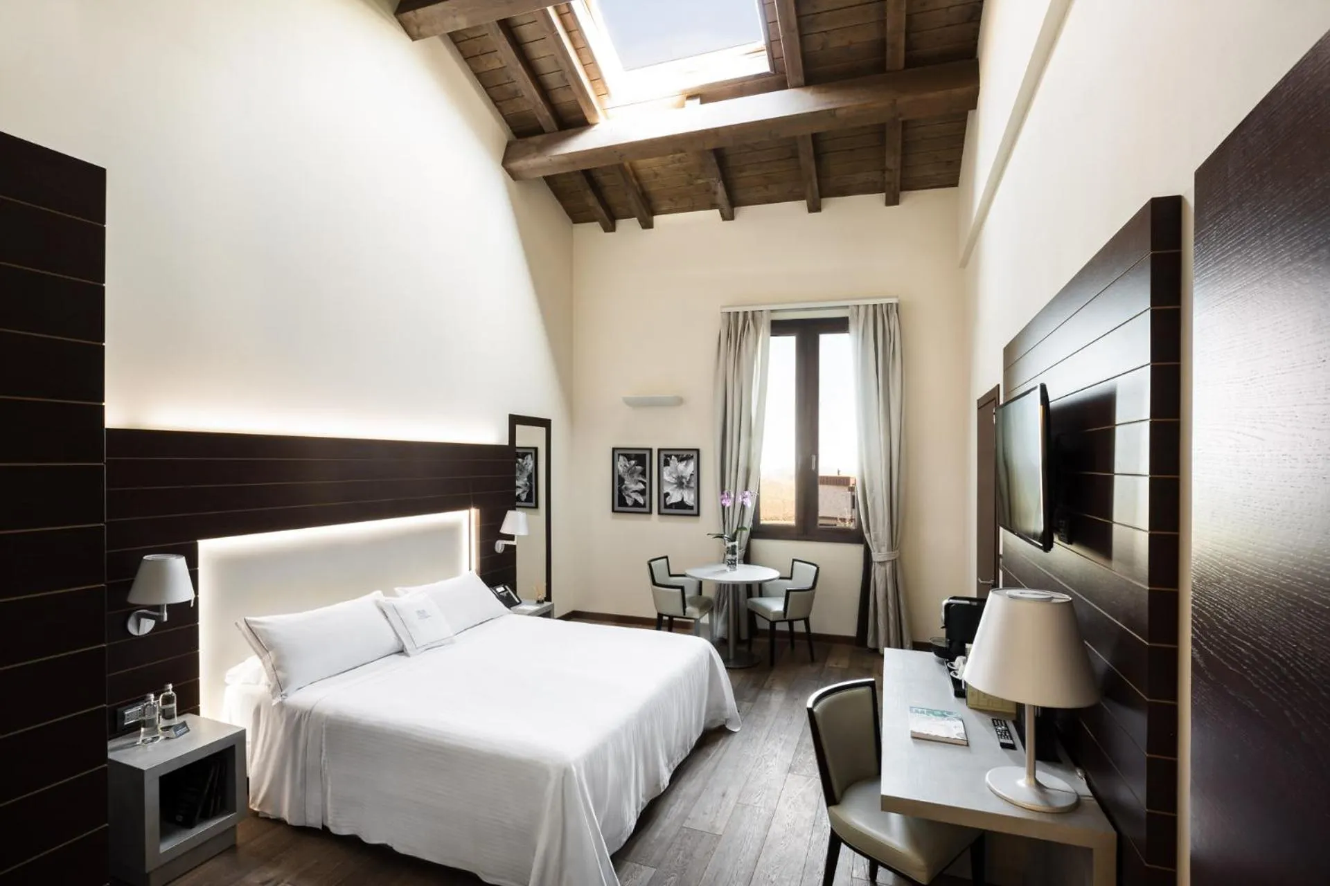 Superior Double or Twin Room in Palazzo di Varignana