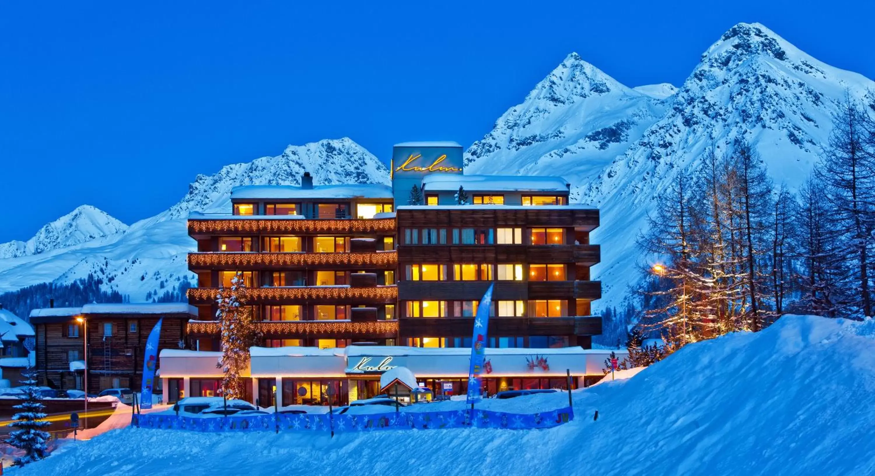 Facade/entrance, Winter in Arosa Kulm Hotel & Alpin Spa
