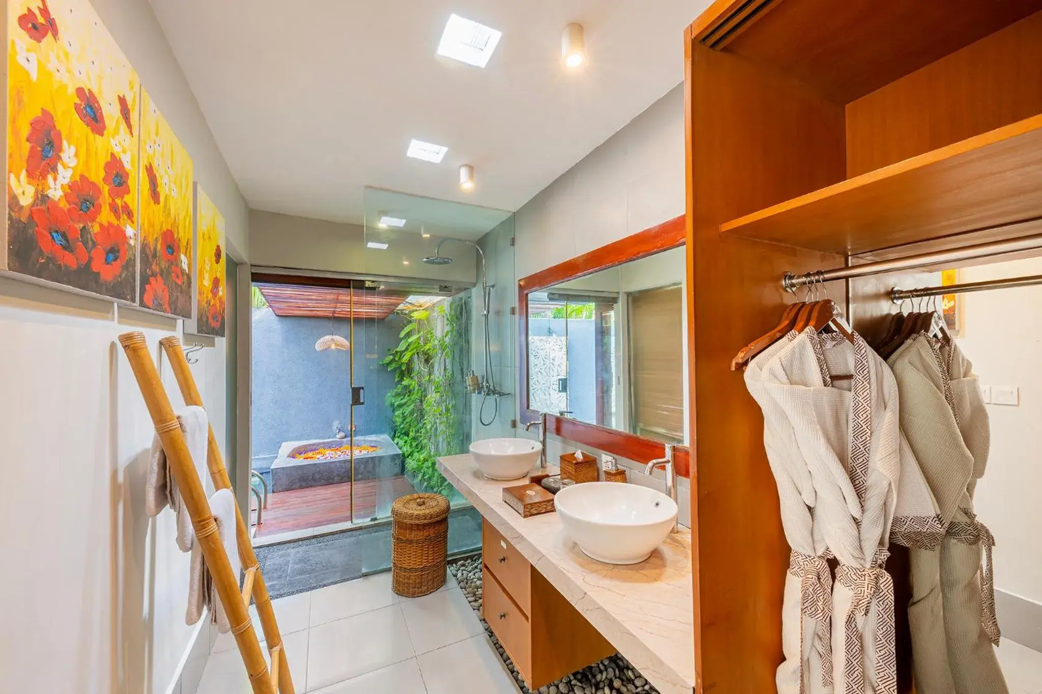 Bathroom in Seminyak Sanctuary Villa by Ini Vie Hospitality