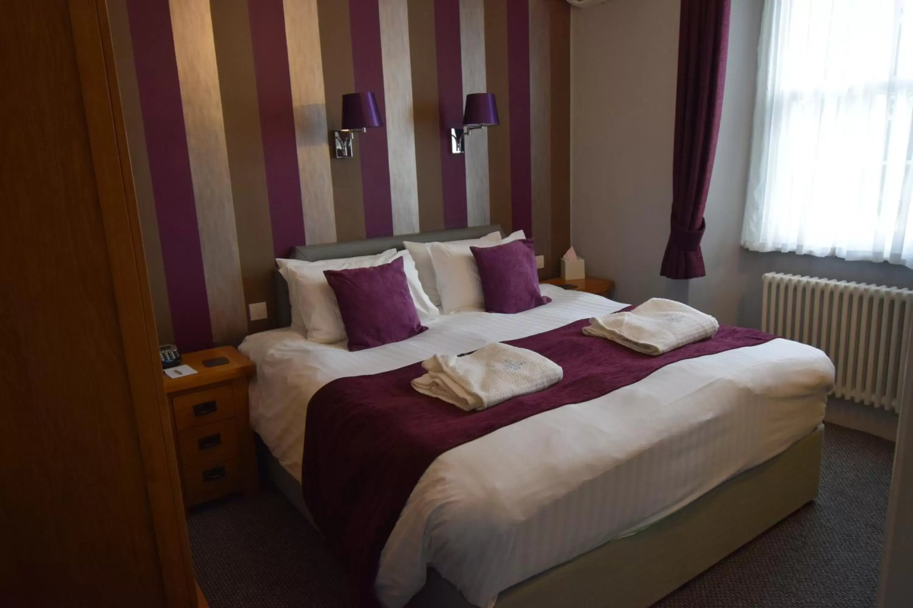 Bedroom, Bed in Lincombe Hall Hotel & Spa - Just for Adults