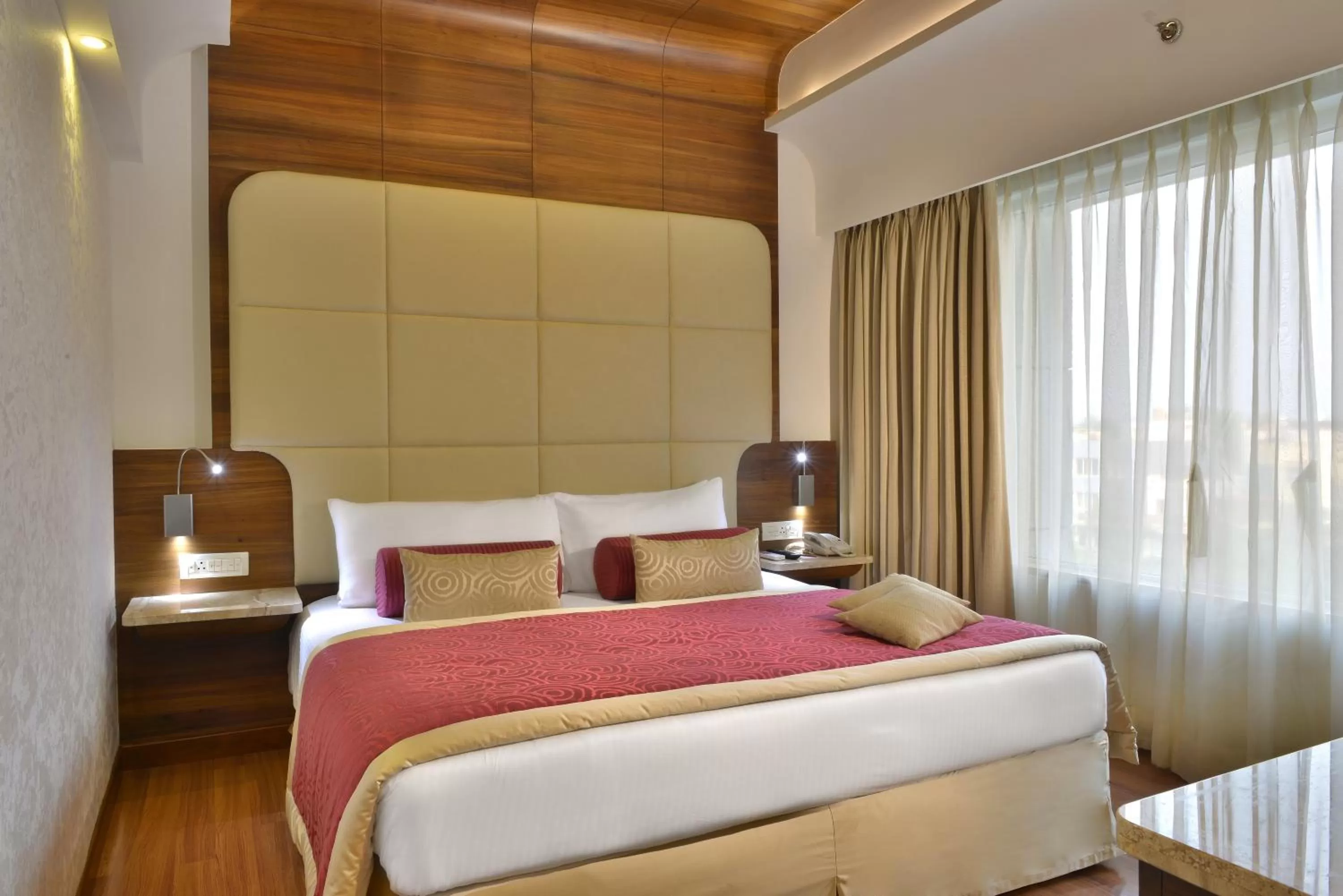 Bed in Vivanta Vadodara
