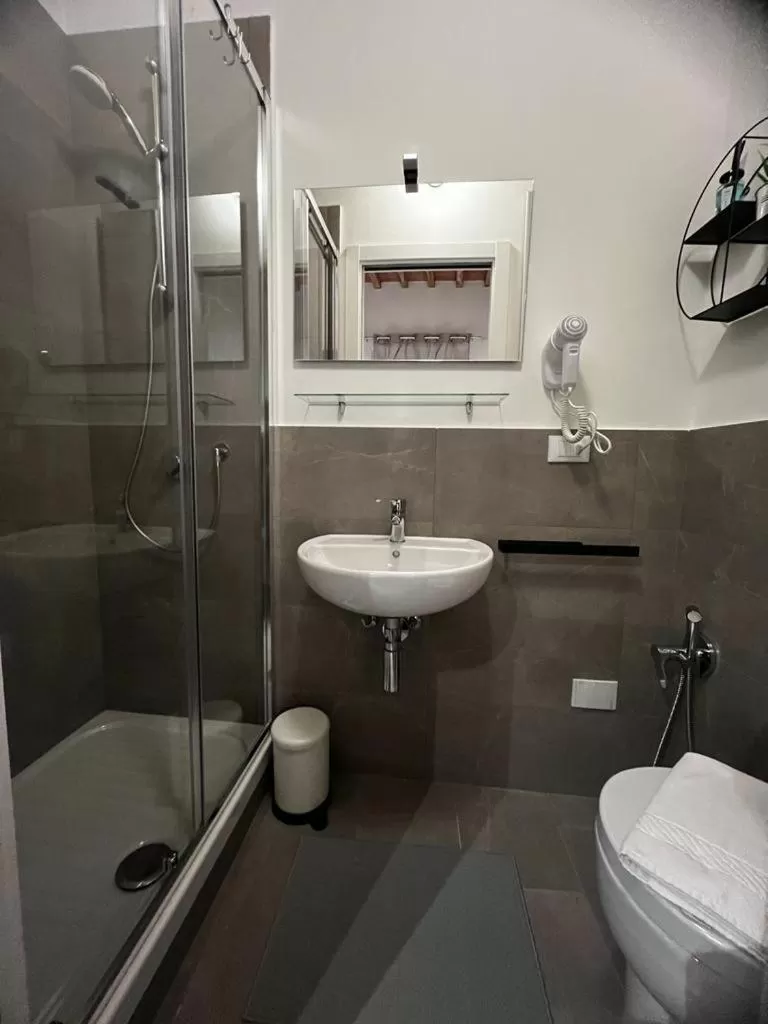 Bathroom in Casa Carducci 33