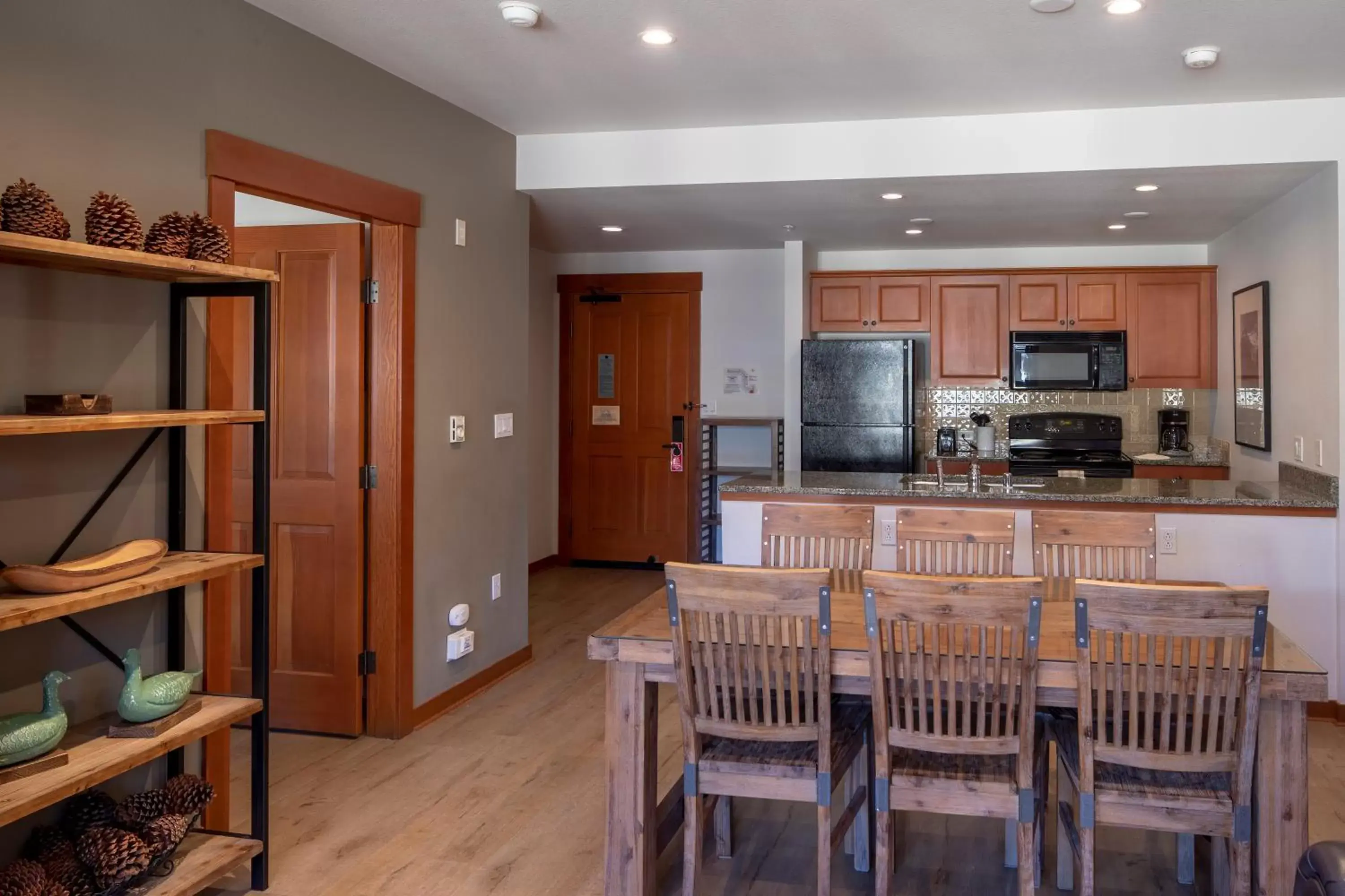 Kitchen/Kitchenette in The Village Lodge