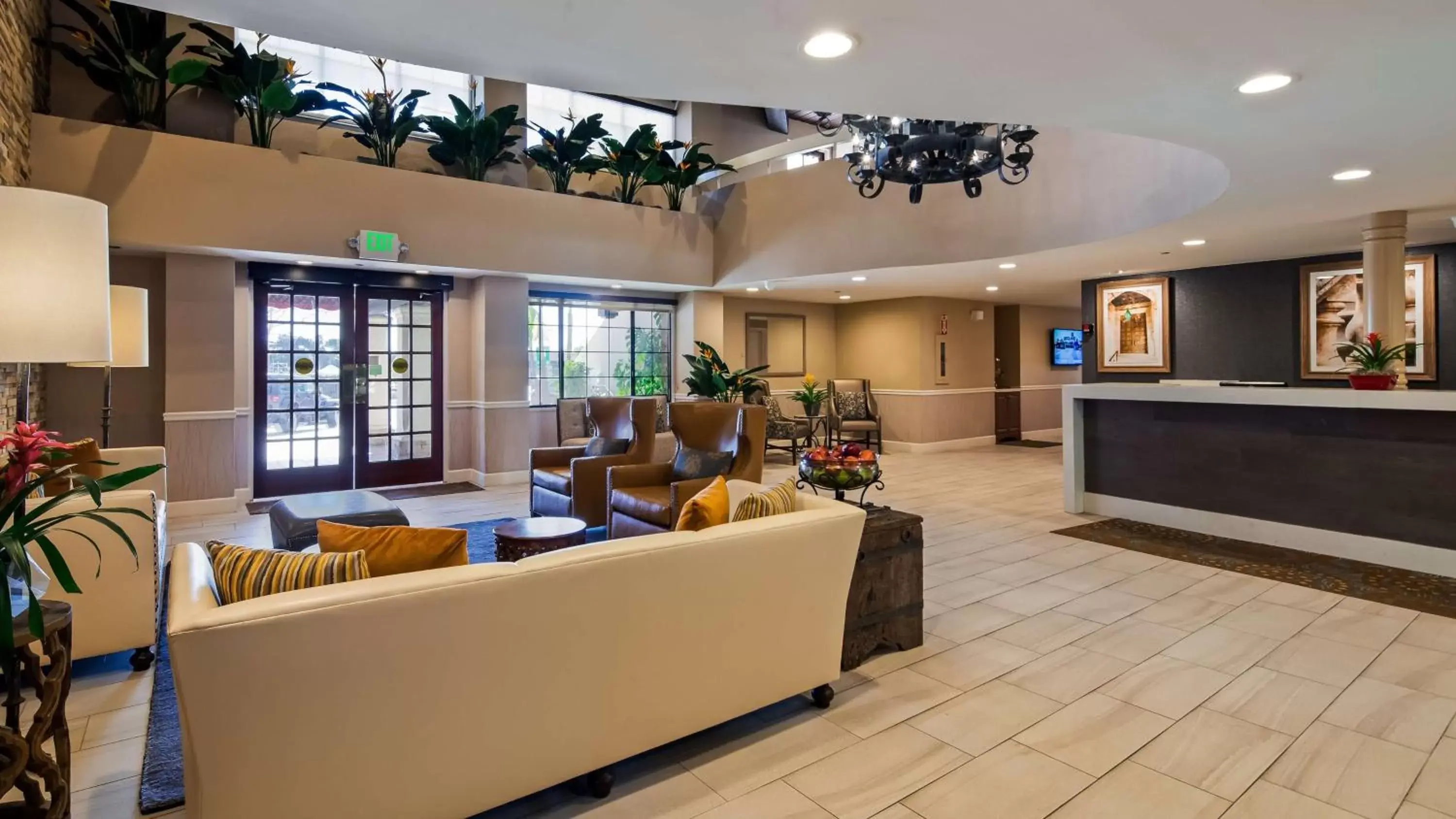 Lobby or reception, Lobby/Reception in Best Western Plus Carpinteria Inn