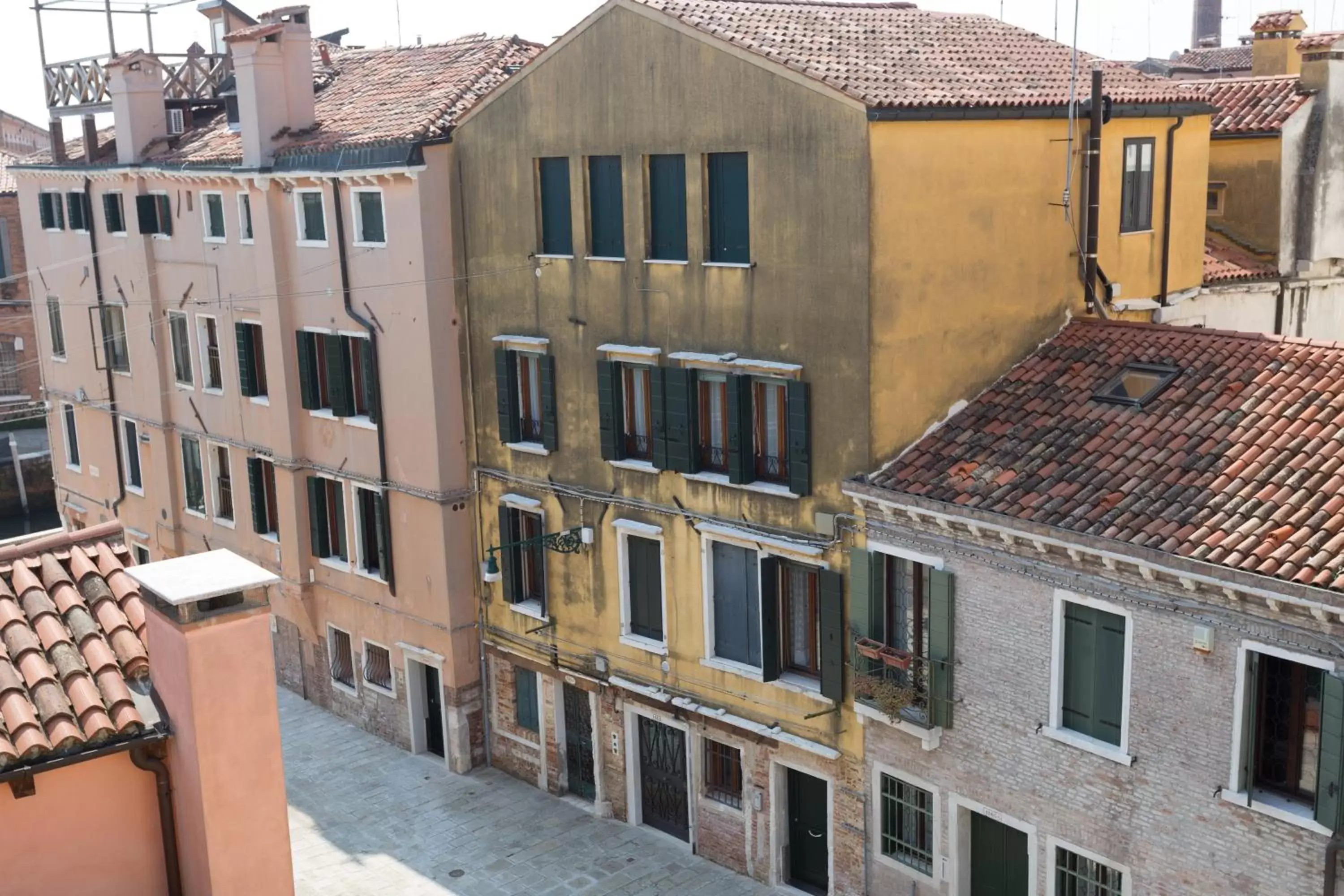 Quiet street view, Neighborhood in Hotel Tiziano