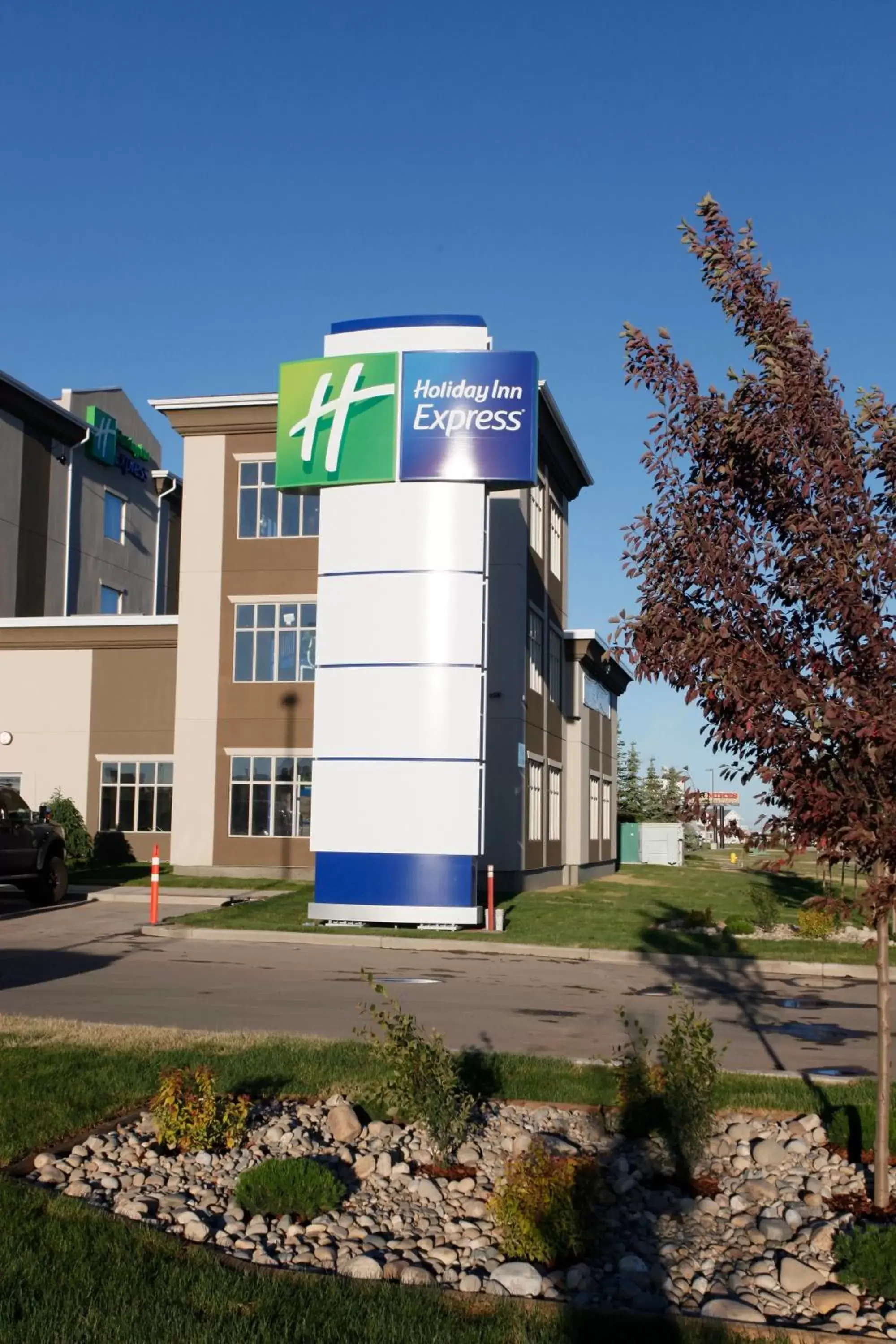 Property Building in Holiday Inn Express Fort St John, an IHG Hotel