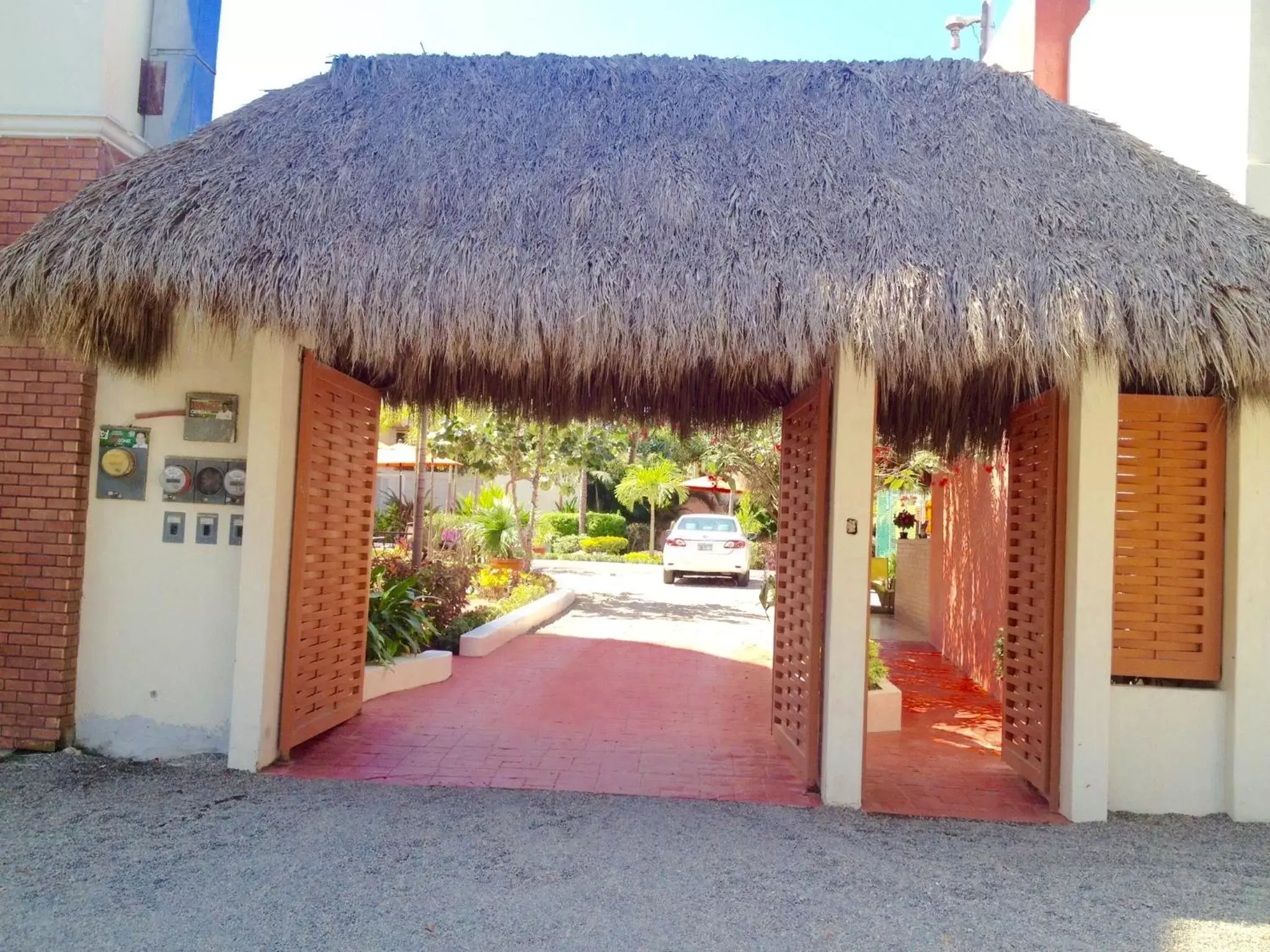 Facade/entrance in Hotel y Suites Los Encantos