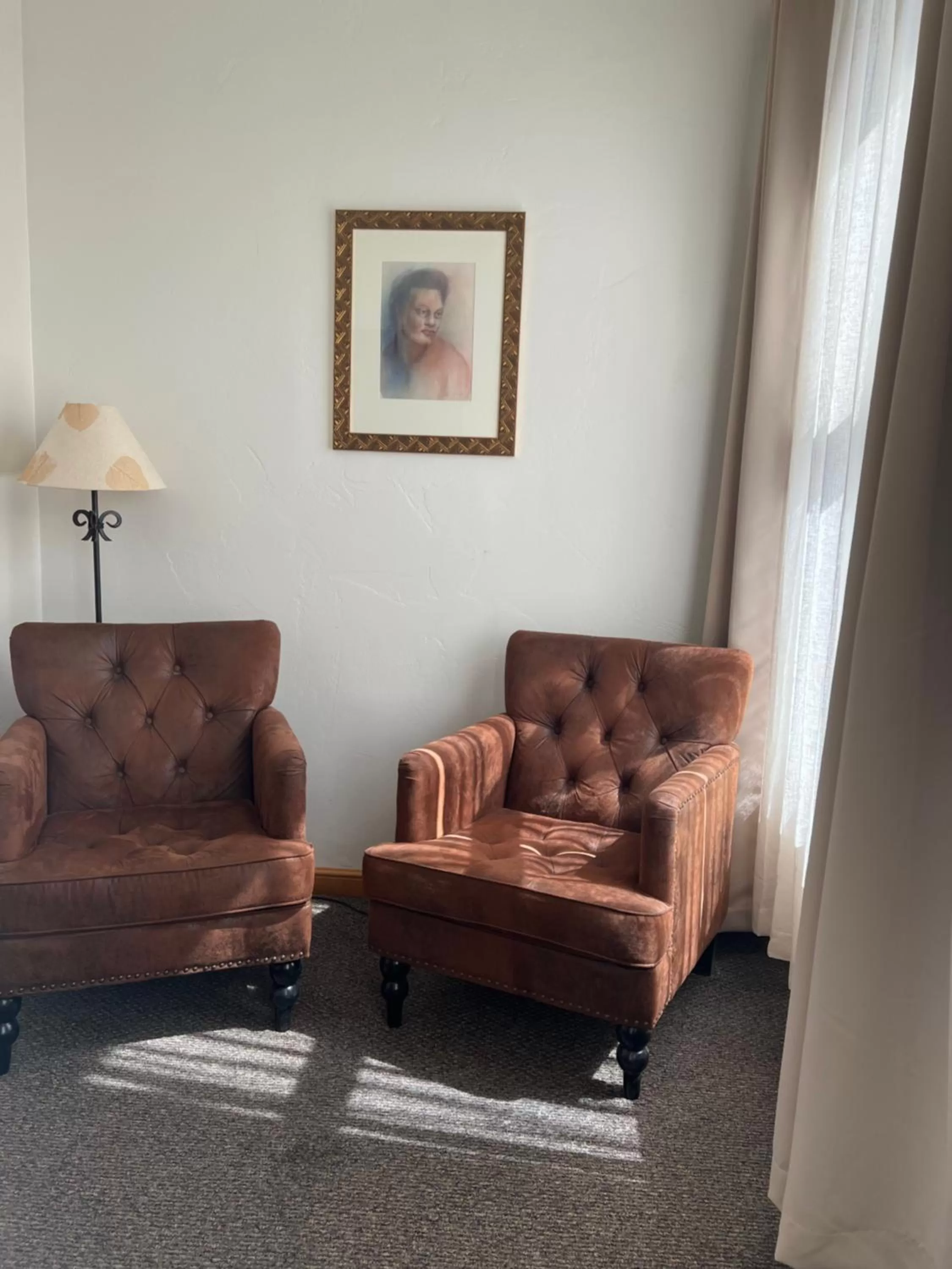 Seating area in Canyon Rose Hotel