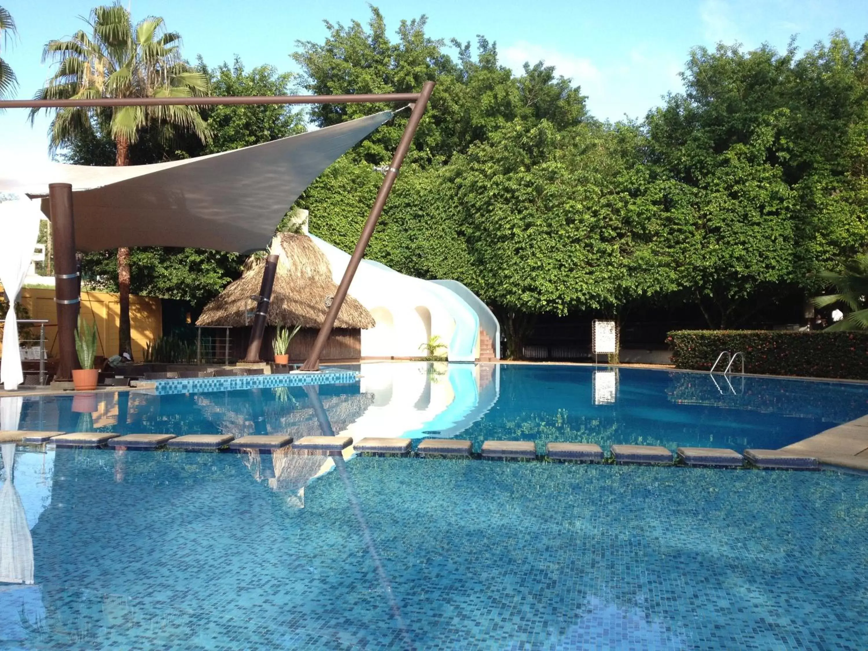 Swimming Pool in Hotel Ciudad Real Palenque