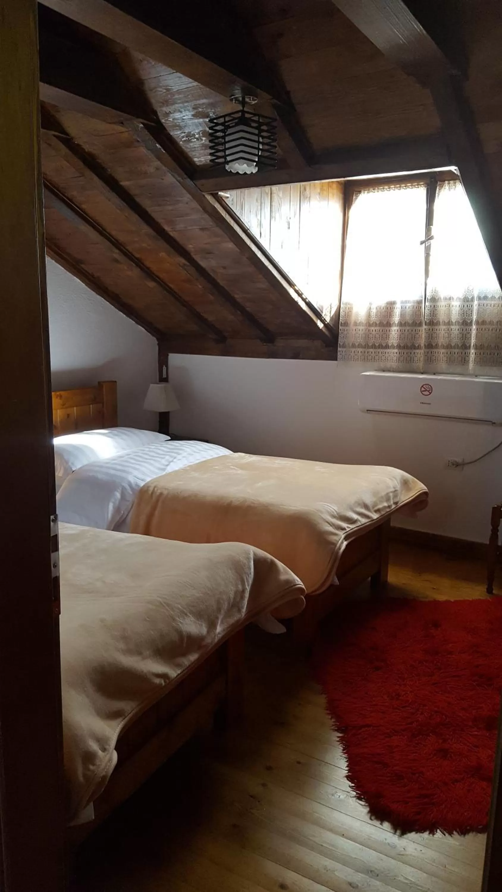 Bed in Hotel Bujtina e Bardhe