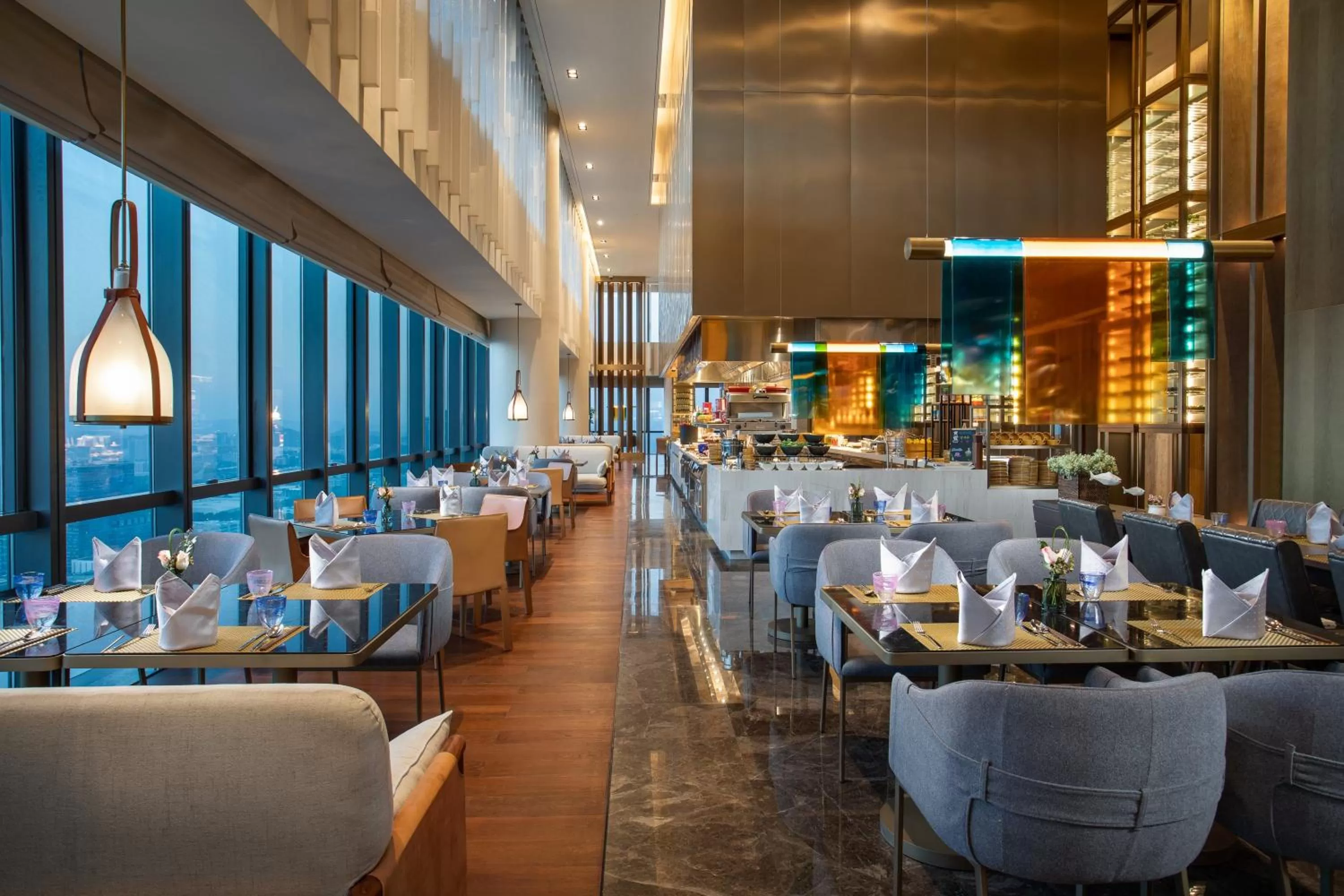 Restaurant/places to eat in Crowne Plaza Shenzhen Nanshan by IHG