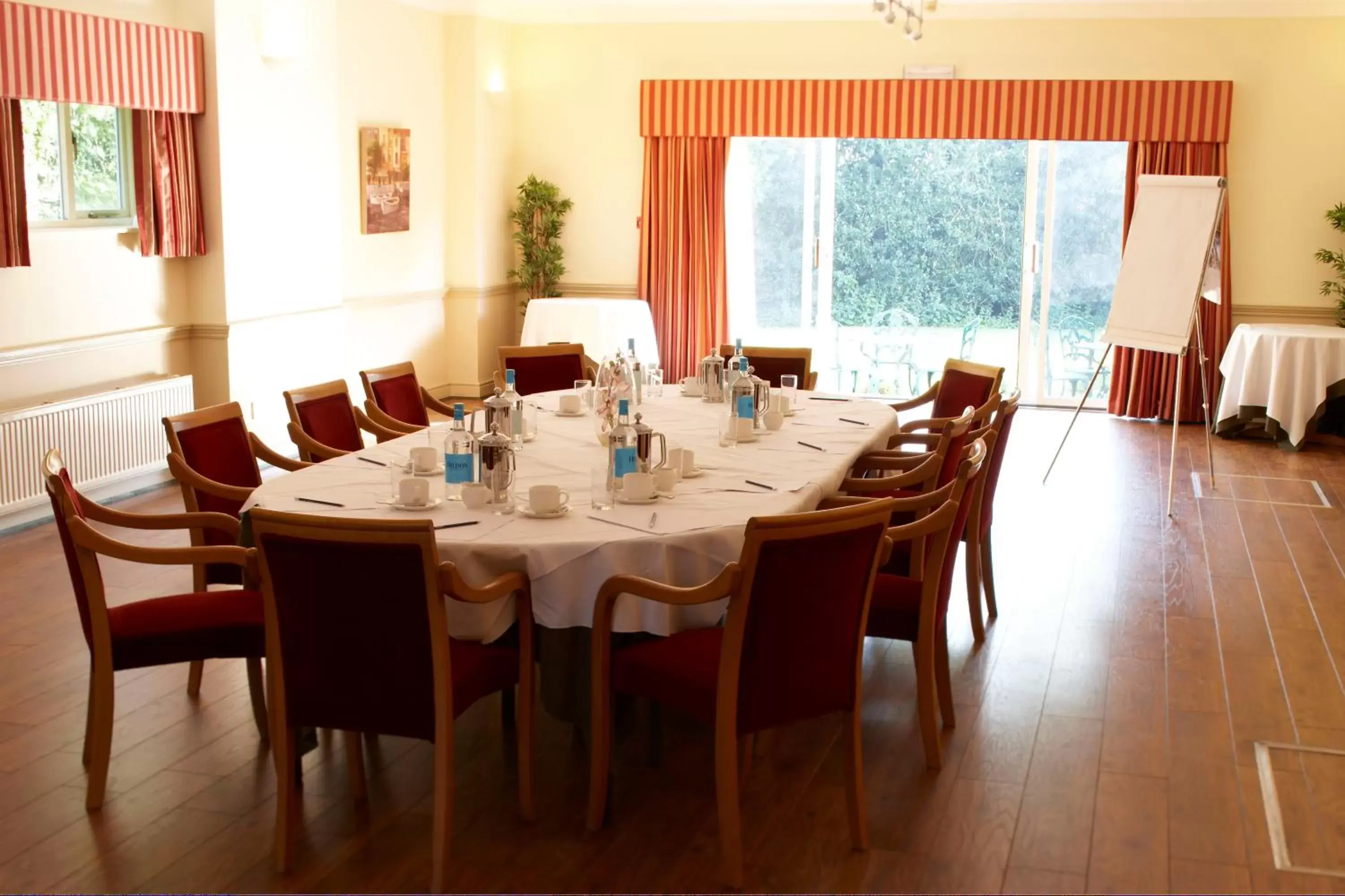 Business facilities, Restaurant/Places to Eat in Flackley Ash Hotel & Restaurant