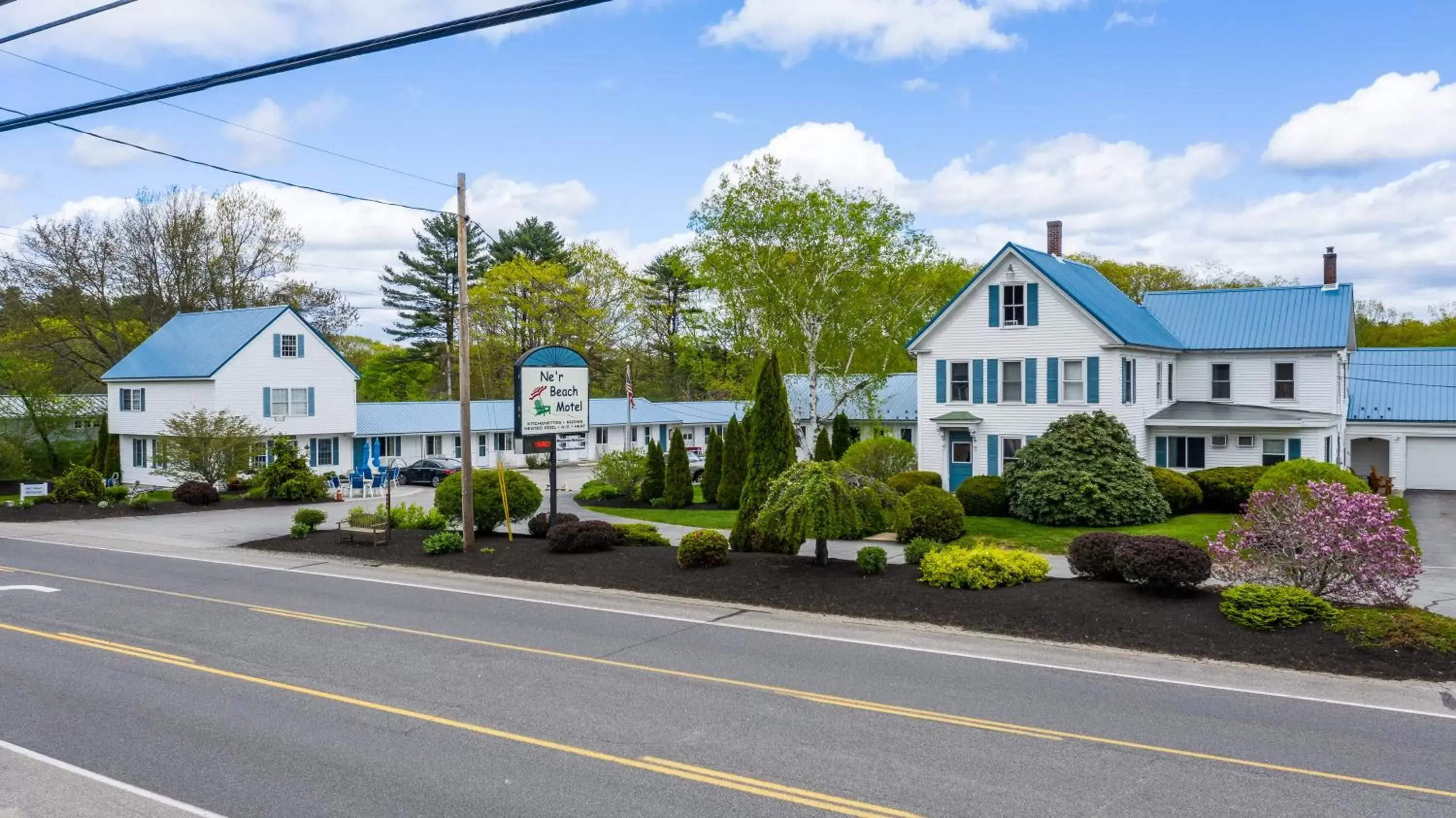 Property Building in Ne'r Beach Motel